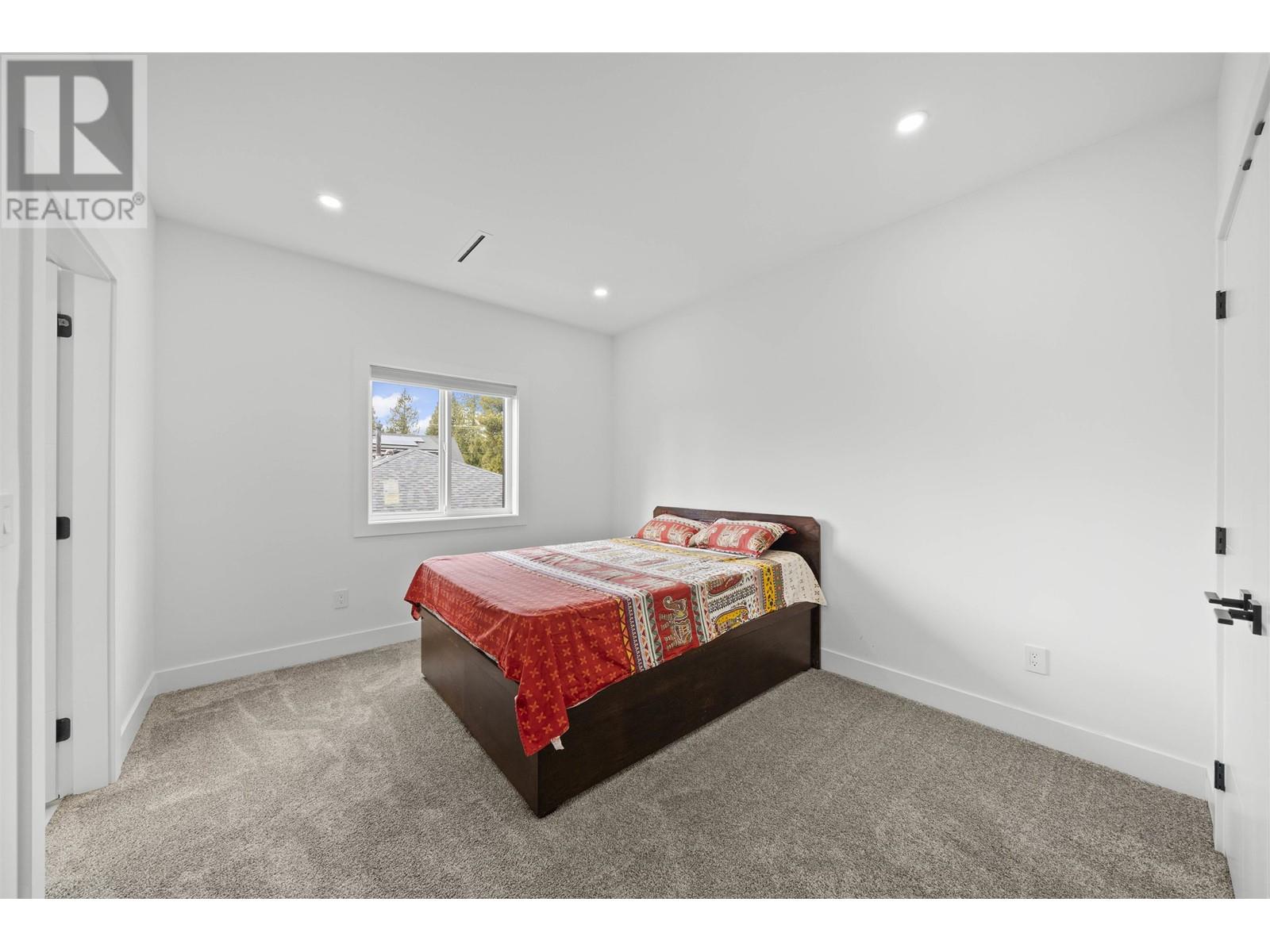 1054 Smith Avenue, Coquitlam, British Columbia  V3J 2X8 - Photo 20 - R2980035