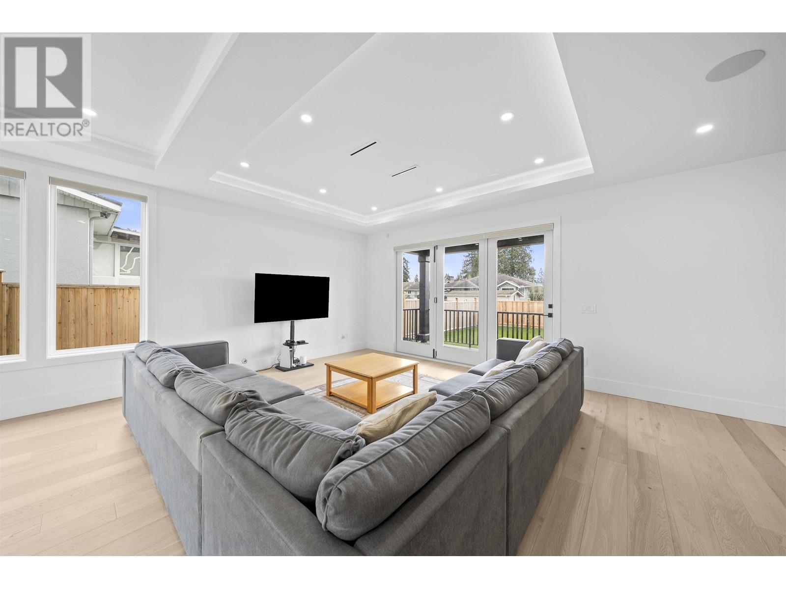 Property at 1054 SMITH AVENUE image 5