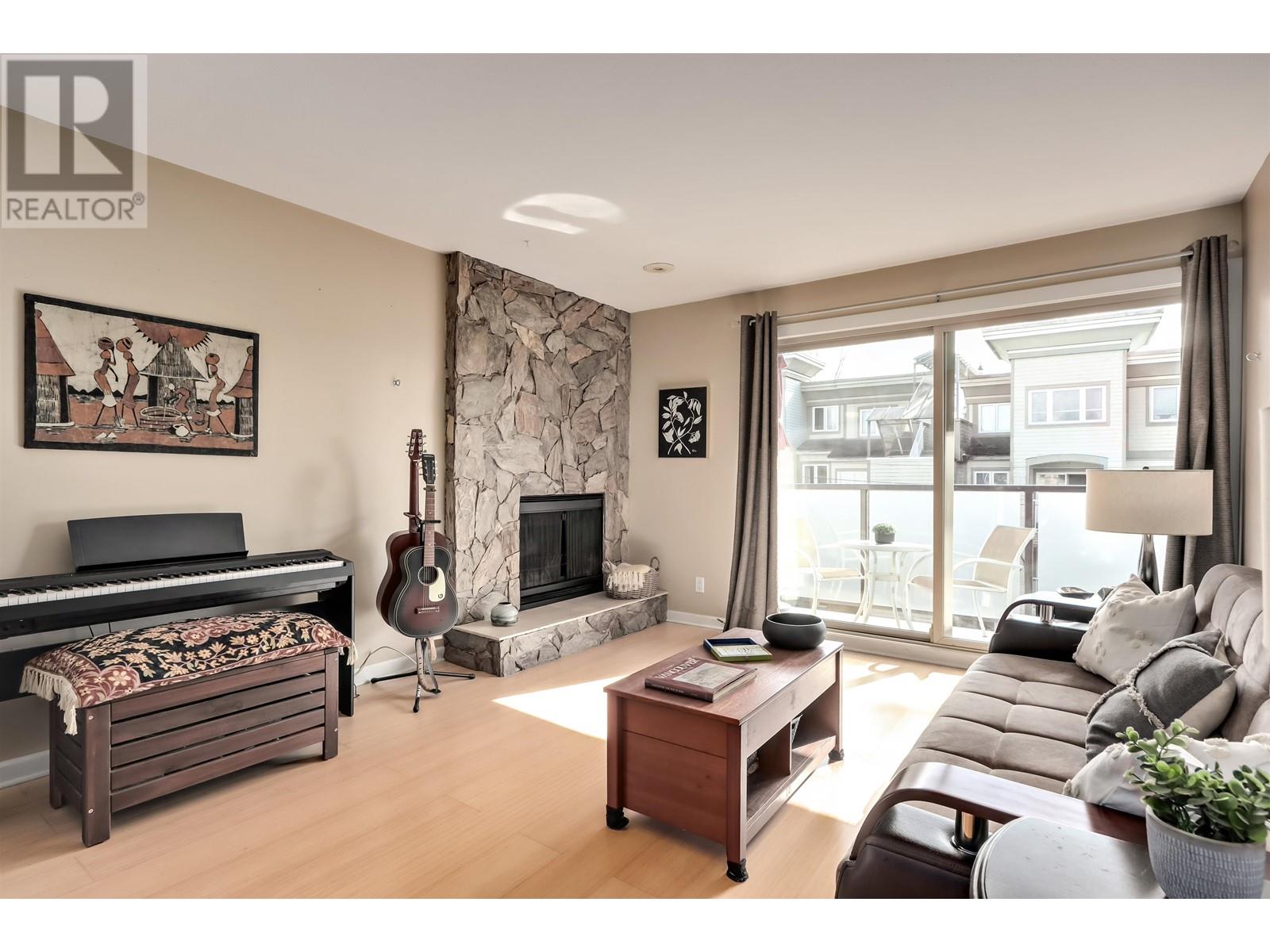 402 1864 Frances Street, Vancouver, British Columbia  V5L 1Z2 - Photo 6 - R2975944