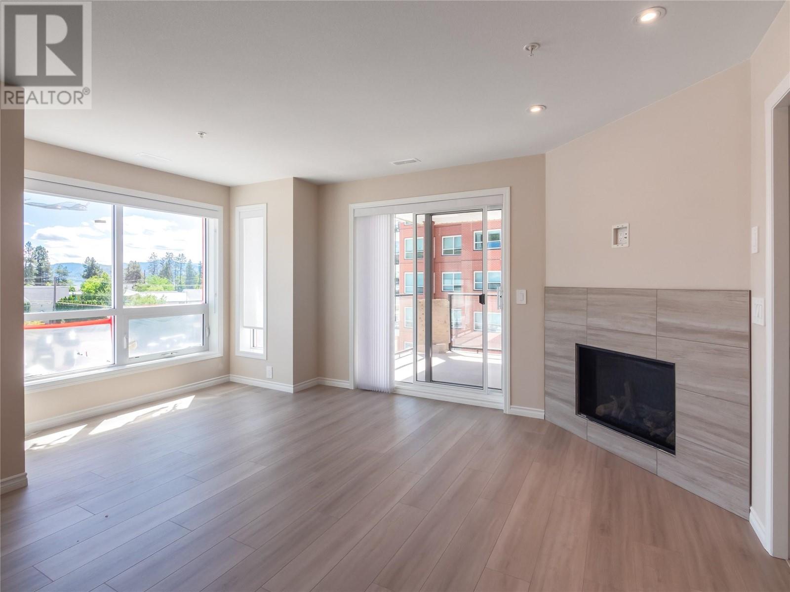 Property at 3362 SKAHA LAKE Road Unit# 405 image 5