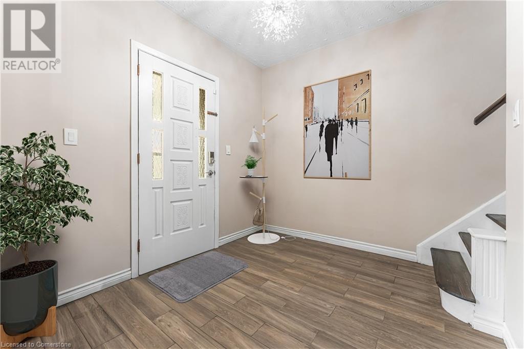 Property at 29 ST MATTHEWS Avenue image 4