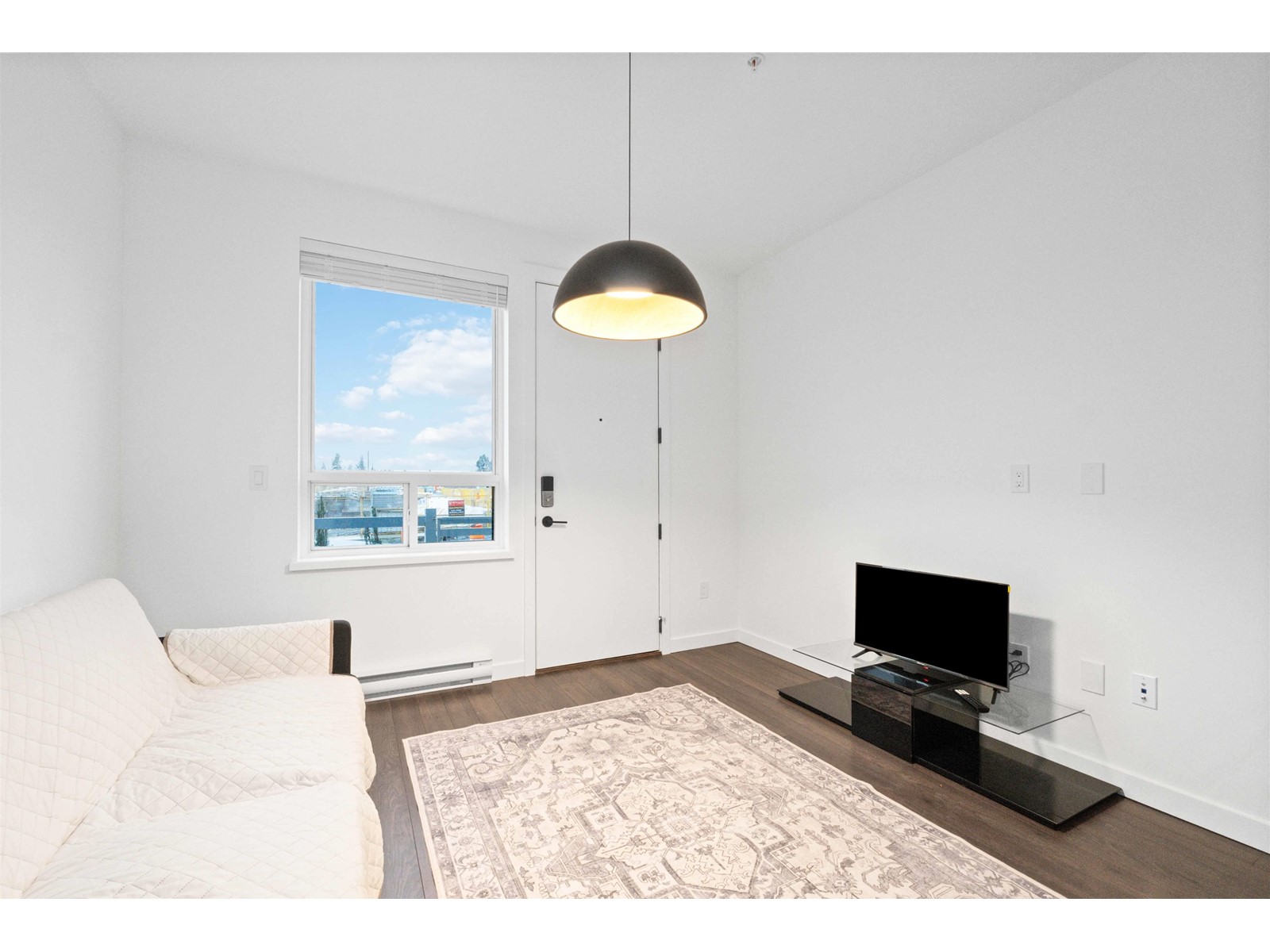 Property at 109 15848 FRASER HIGHWAY image 3