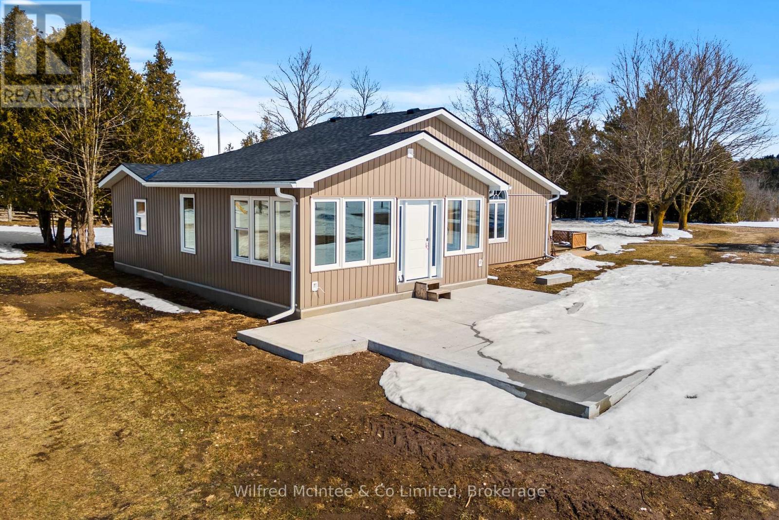 262700 Varney Road, West Grey, Ontario  N0G 1R0 - Photo 7 - X12030447