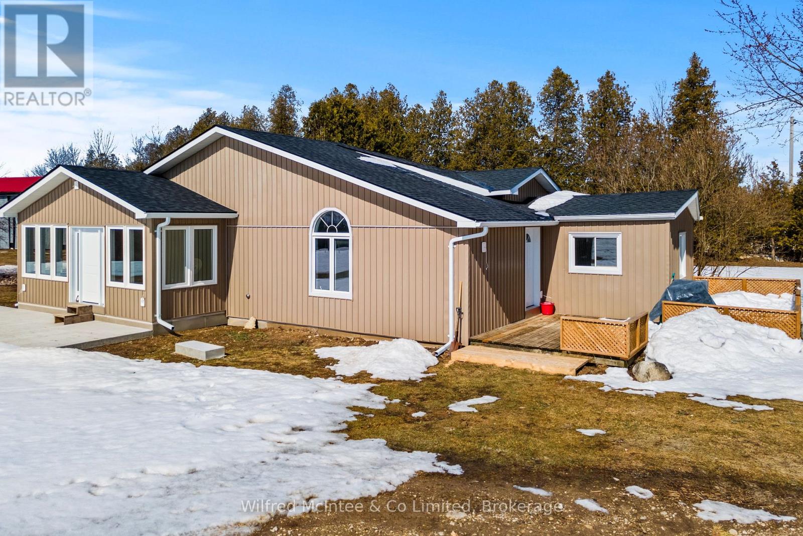 262700 Varney Road, West Grey, Ontario  N0G 1R0 - Photo 8 - X12030447