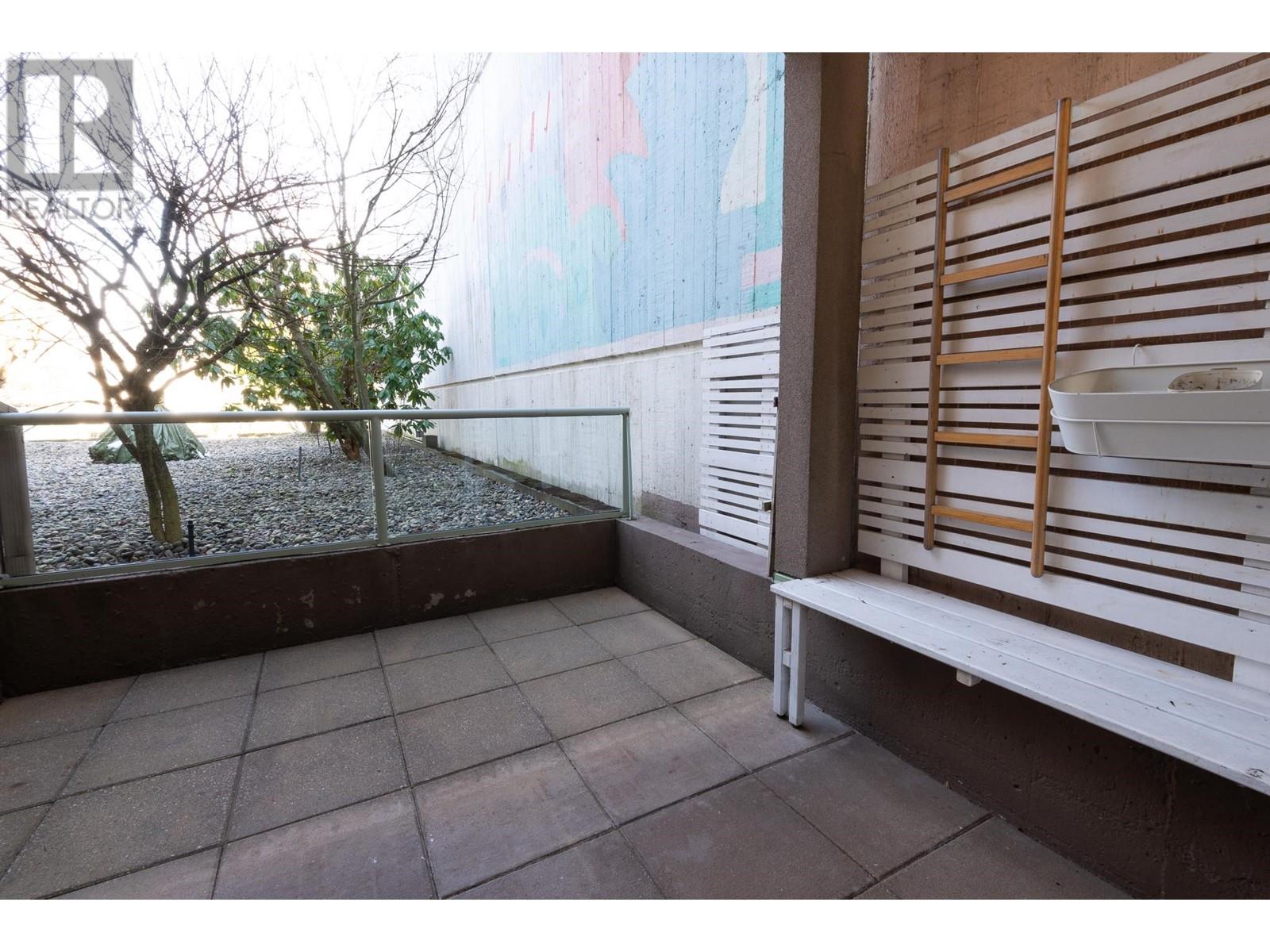 Listing Picture 23 of 35 : 106 1082 W 8TH AVENUE, Vancouver / 溫哥華 - 魯藝地產 Yvonne Lu Group - MLS Medallion Club Member