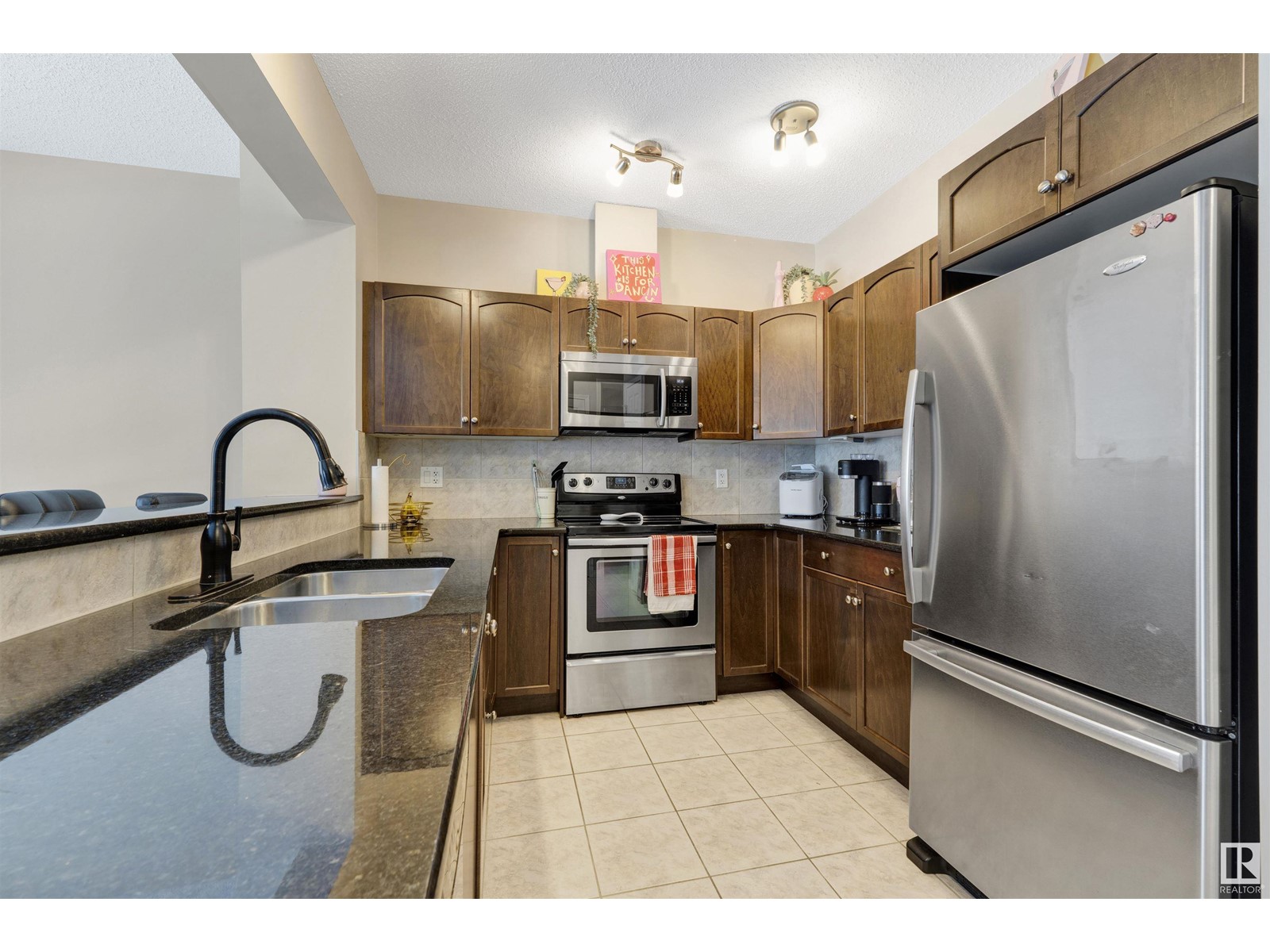 Property at #8 30 OAK VISTA DR image 2