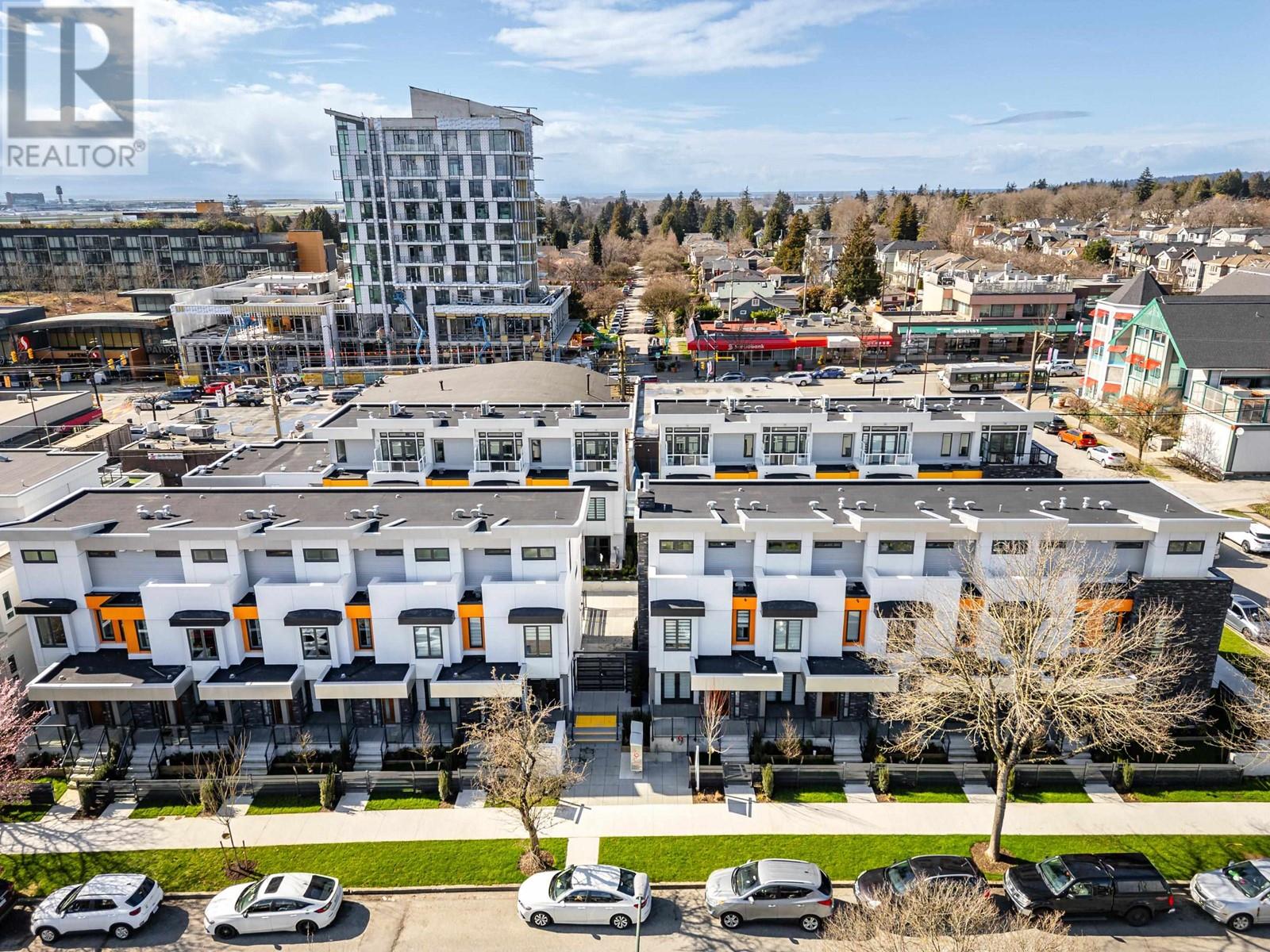 8315 French Street, Vancouver, British Columbia  V6P 4W3 - Photo 2 - R2978312