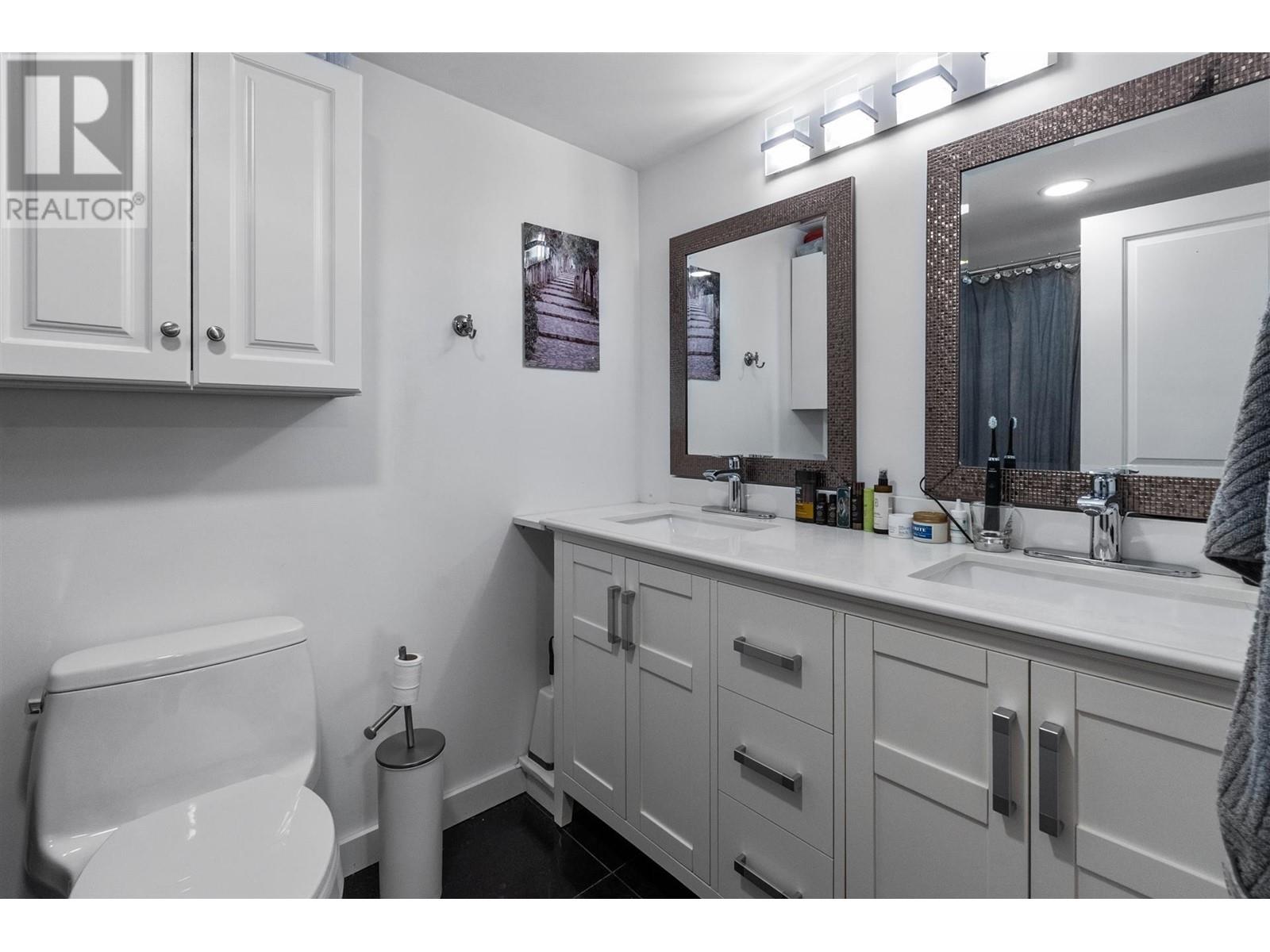 Listing Picture 8 of 25 : 36 1425 LAMEY'S MILL ROAD, Vancouver / 溫哥華 - 魯藝地產 Yvonne Lu Group - MLS Medallion Club Member