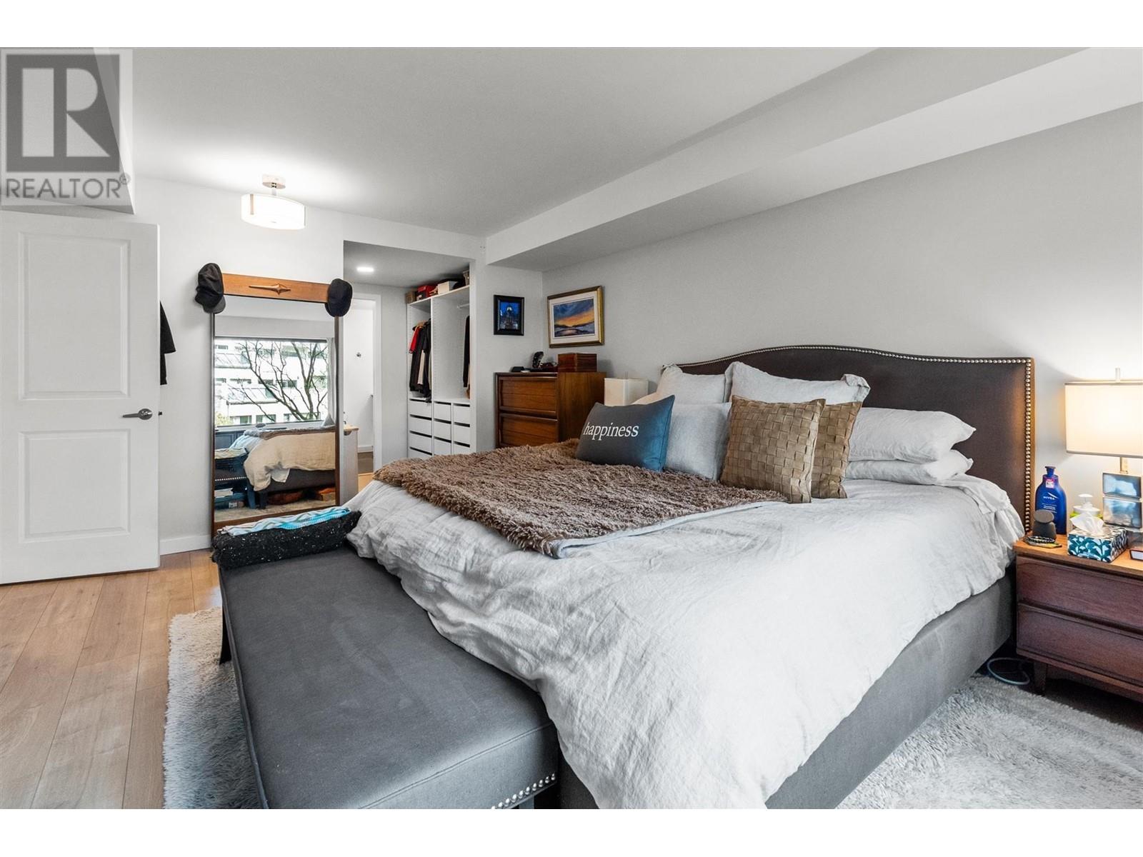 Listing Picture 11 of 25 : 36 1425 LAMEY'S MILL ROAD, Vancouver / 溫哥華 - 魯藝地產 Yvonne Lu Group - MLS Medallion Club Member