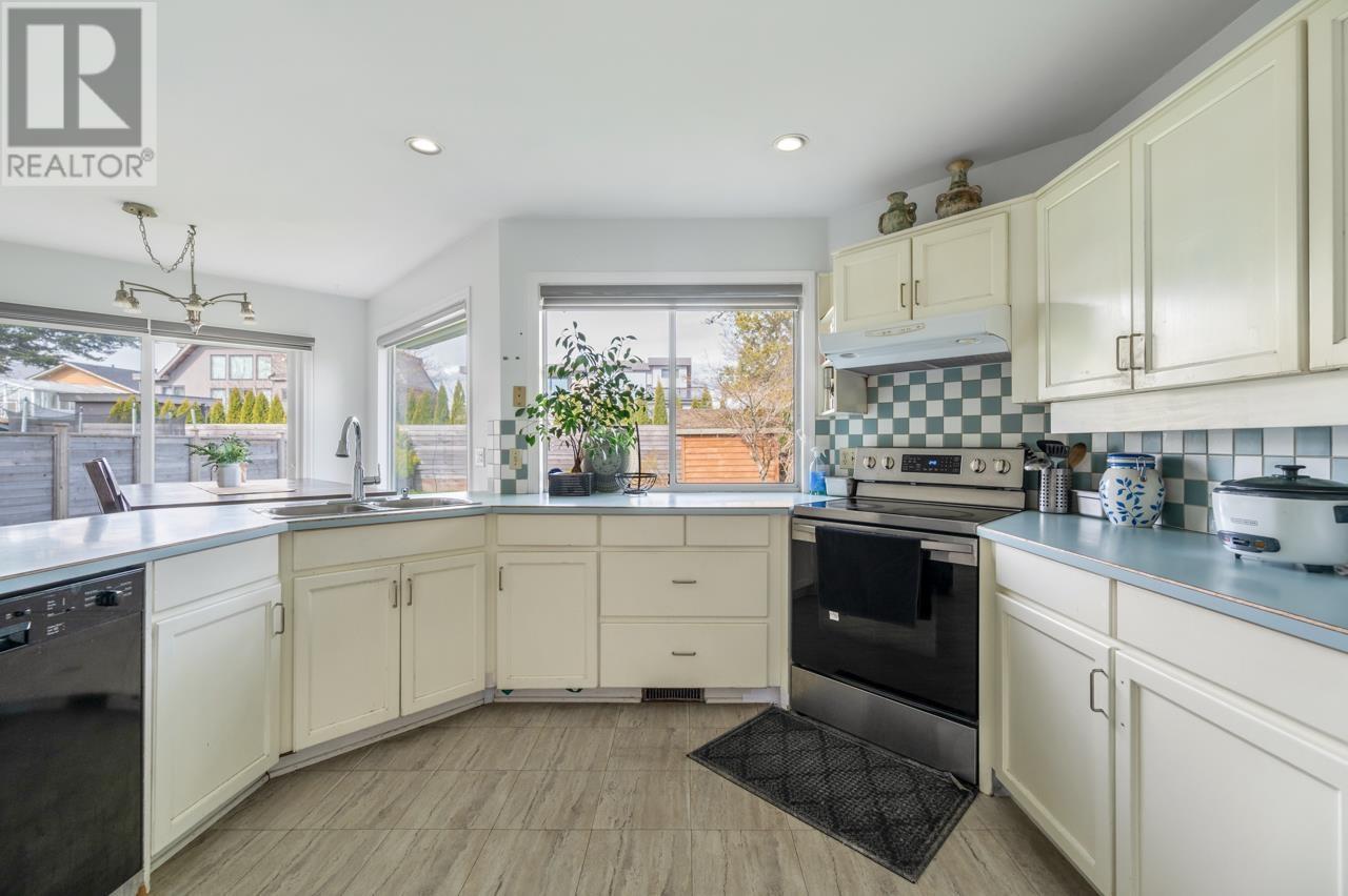 5571 Forsyth Crescent, Richmond, British Columbia  V7C 2C2 - Photo 8 - R2979119