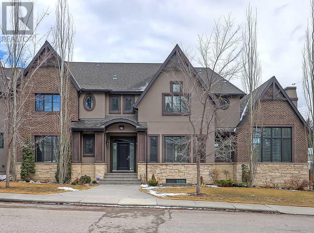 Property at 14 Rosetree Road NW image 1