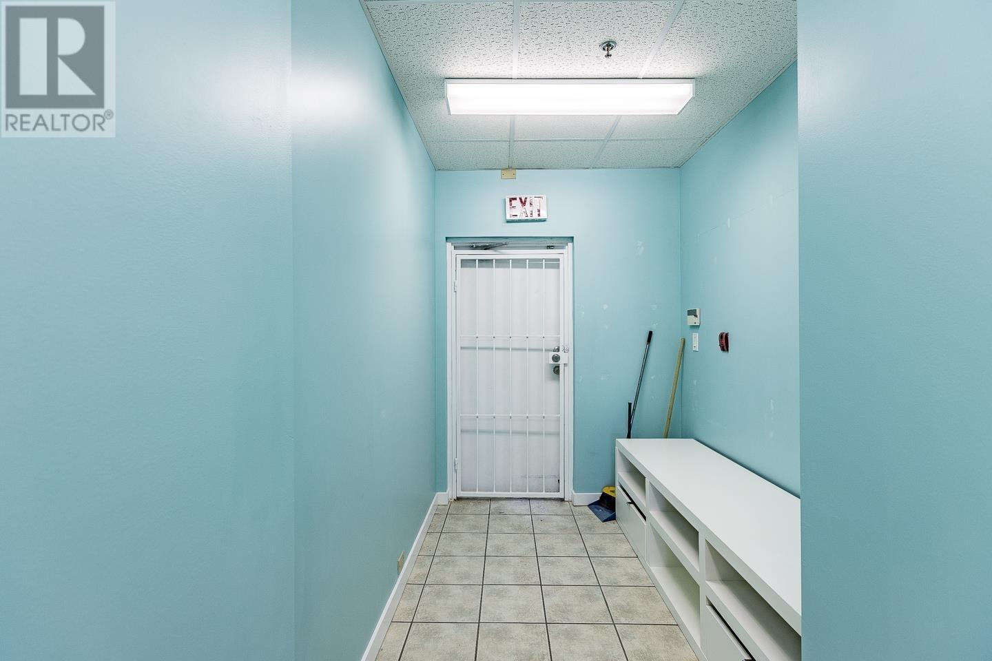 Listing Picture 5 of 9 : 6969 VICTORIA DRIVE, Vancouver / 溫哥華 - 魯藝地產 Yvonne Lu Group - MLS Medallion Club Member