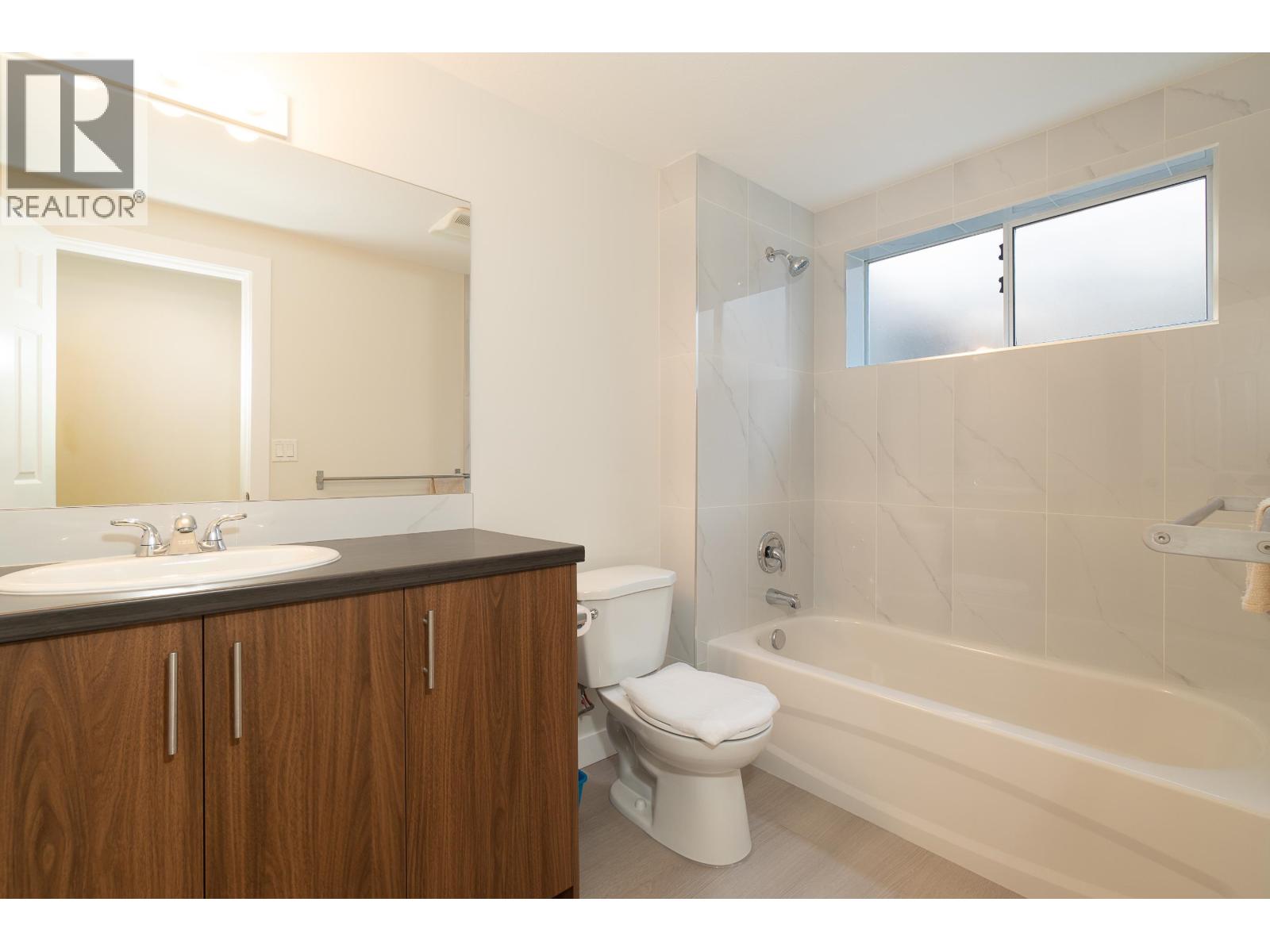 6169 Lochdale Street, Burnaby, British Columbia  V5B 2M6 - Photo 27 - R2979072