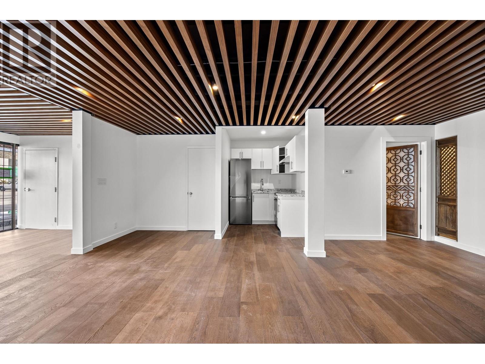 Listing Picture 7 of 38 : 110 8860 BECKWITH ROAD, Richmond / 烈治文 - 魯藝地產 Yvonne Lu Group - MLS Medallion Club Member