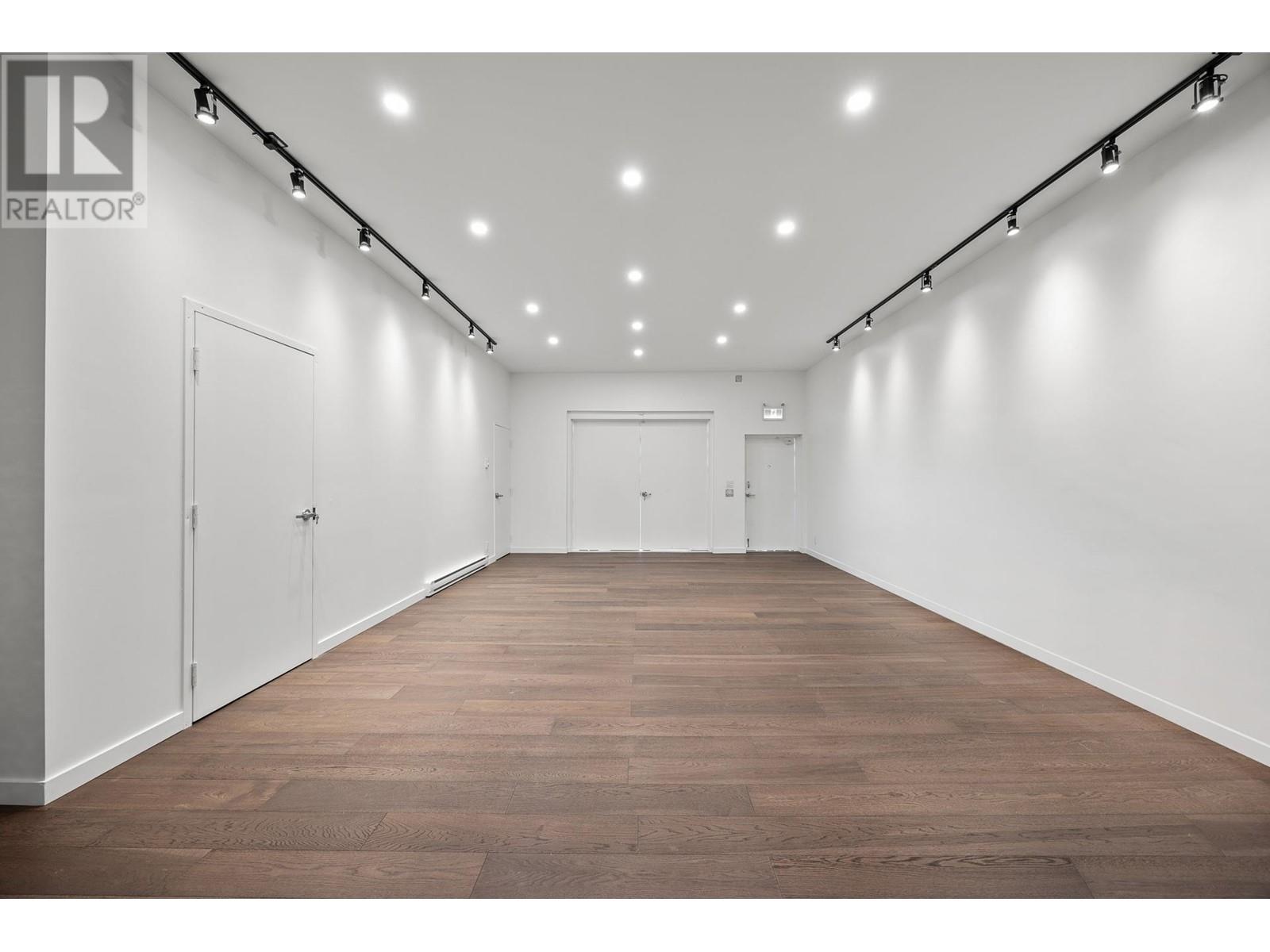 Listing Picture 15 of 38 : 110 8860 BECKWITH ROAD, Richmond / 烈治文 - 魯藝地產 Yvonne Lu Group - MLS Medallion Club Member