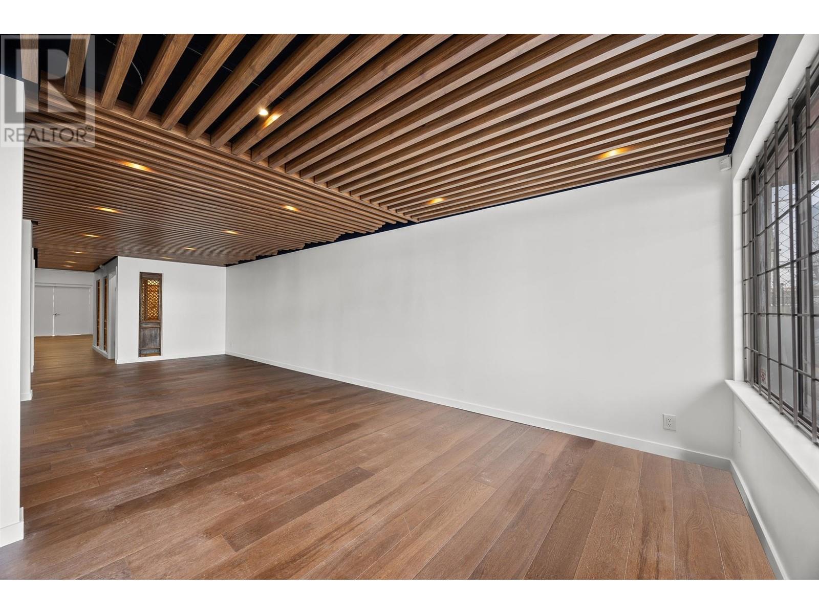 Listing Picture 4 of 38 : 110 8860 BECKWITH ROAD, Richmond / 烈治文 - 魯藝地產 Yvonne Lu Group - MLS Medallion Club Member