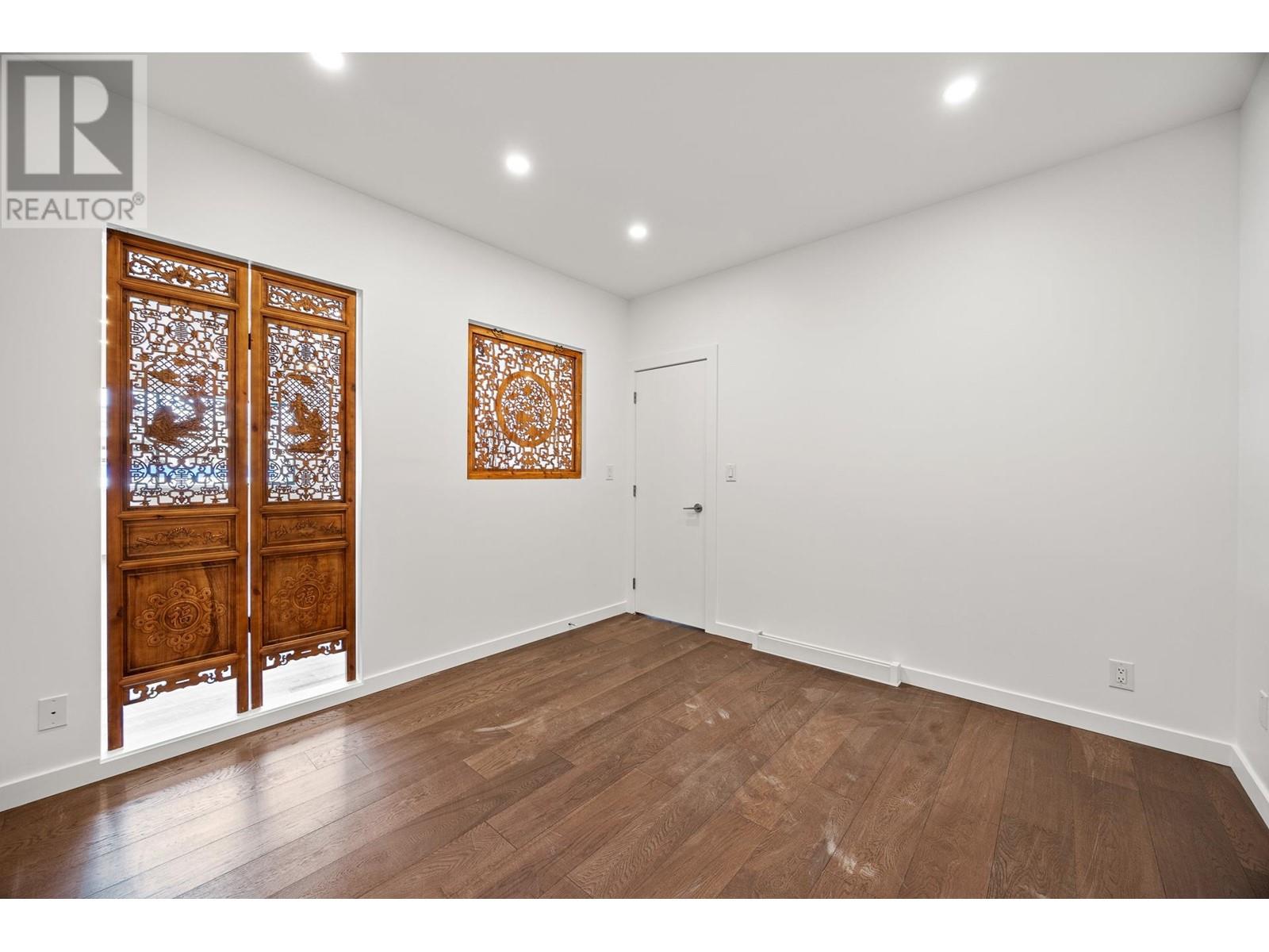 Listing Picture 27 of 38 : 110 8860 BECKWITH ROAD, Richmond / 烈治文 - 魯藝地產 Yvonne Lu Group - MLS Medallion Club Member