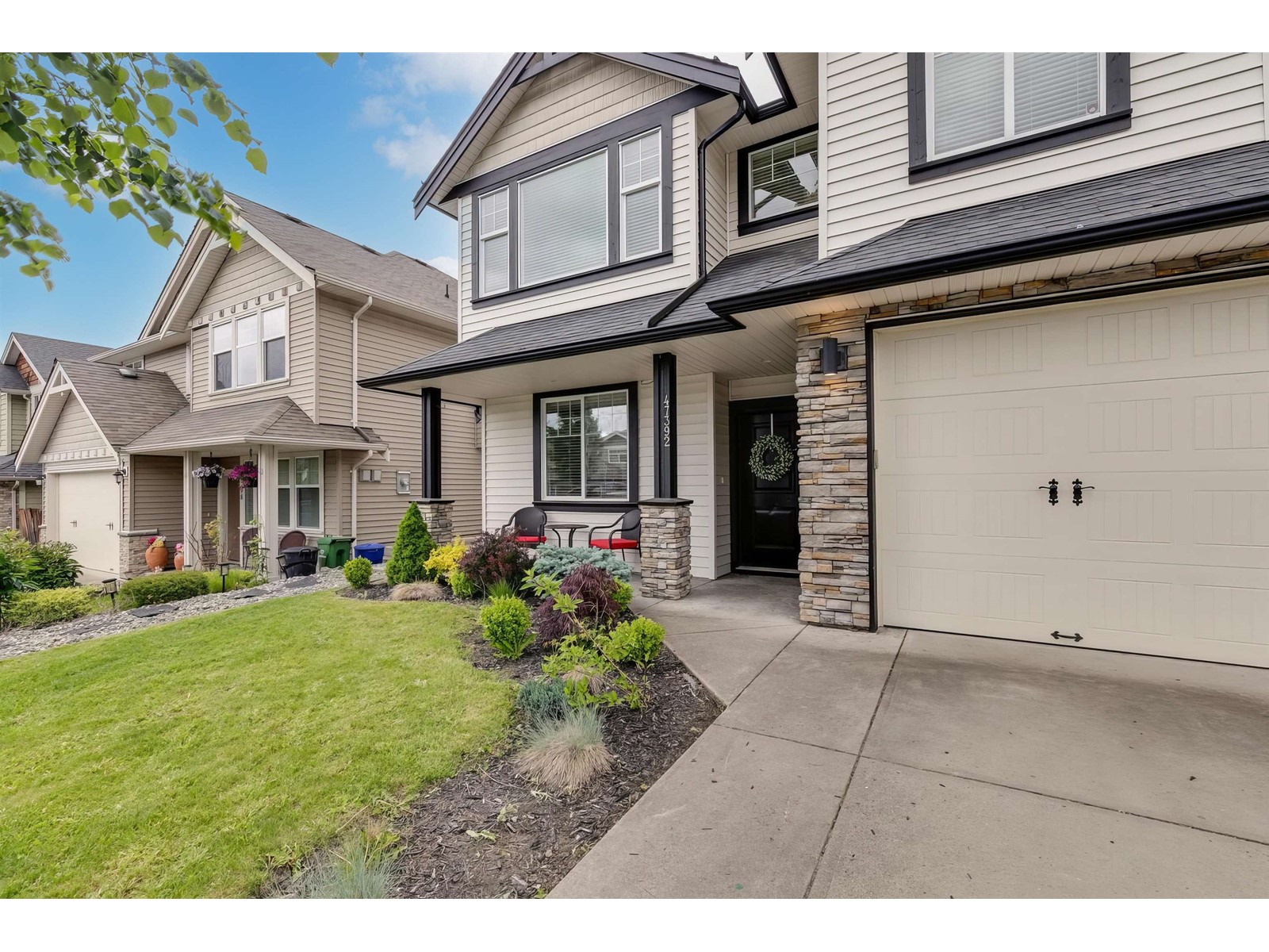 Property at 47392 MACSWAN DRIVE image 2