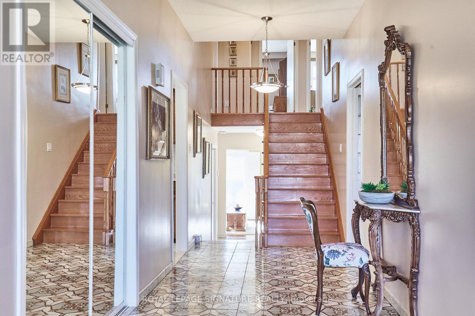 Property at 88 GOODERHAM DRIVE image 2