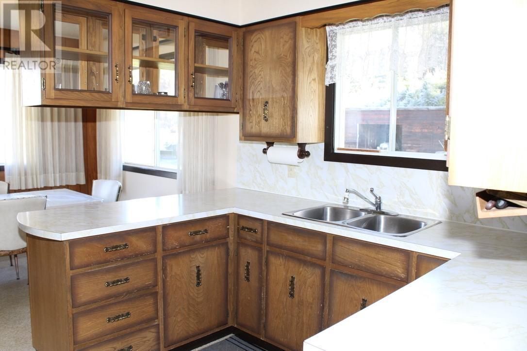Property at 6915 KIMOFF Road image 4