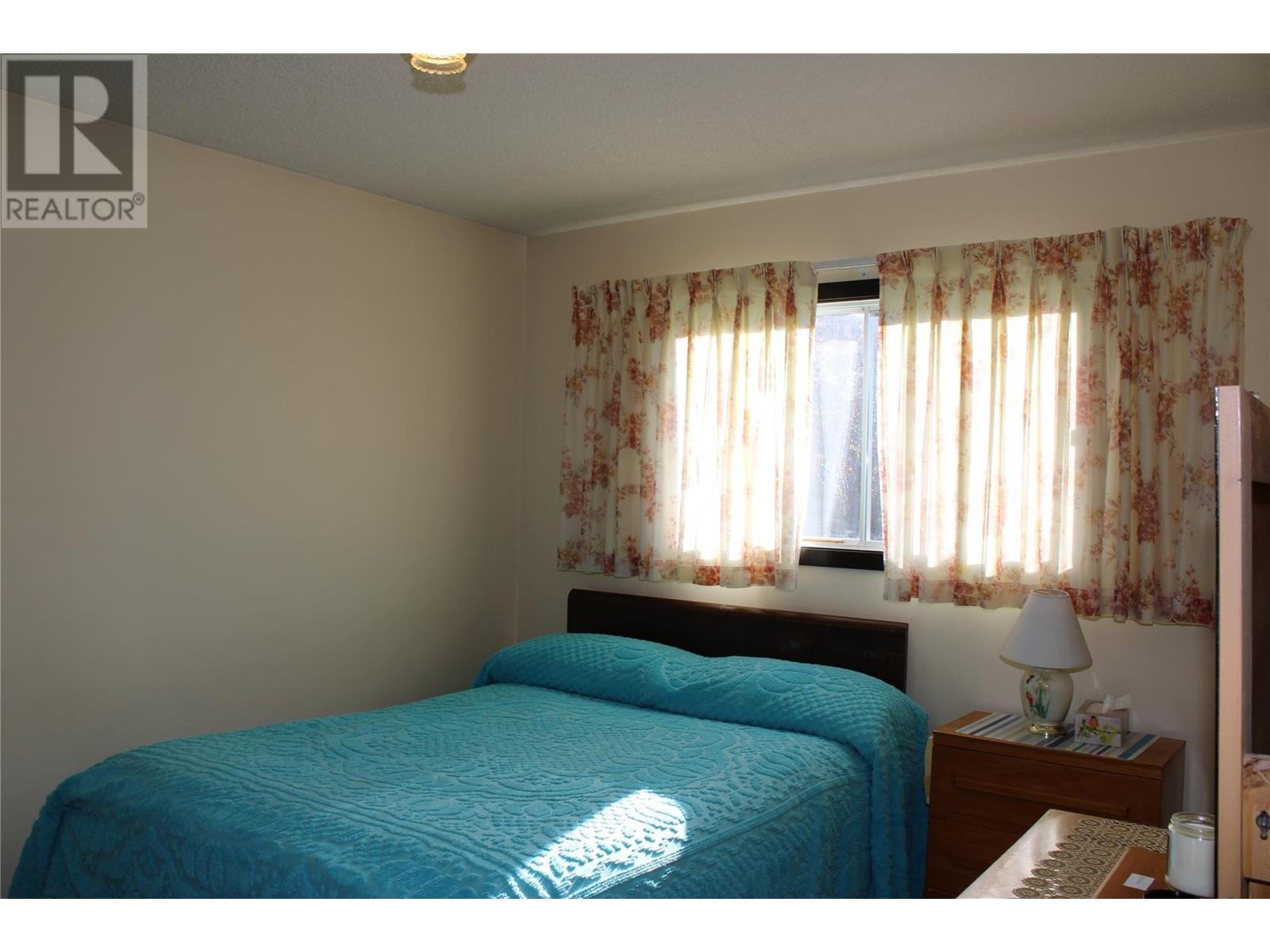 6915 Kimoff Road, Appledale, British Columbia  V0G 2J0 - Photo 13 - 10339532