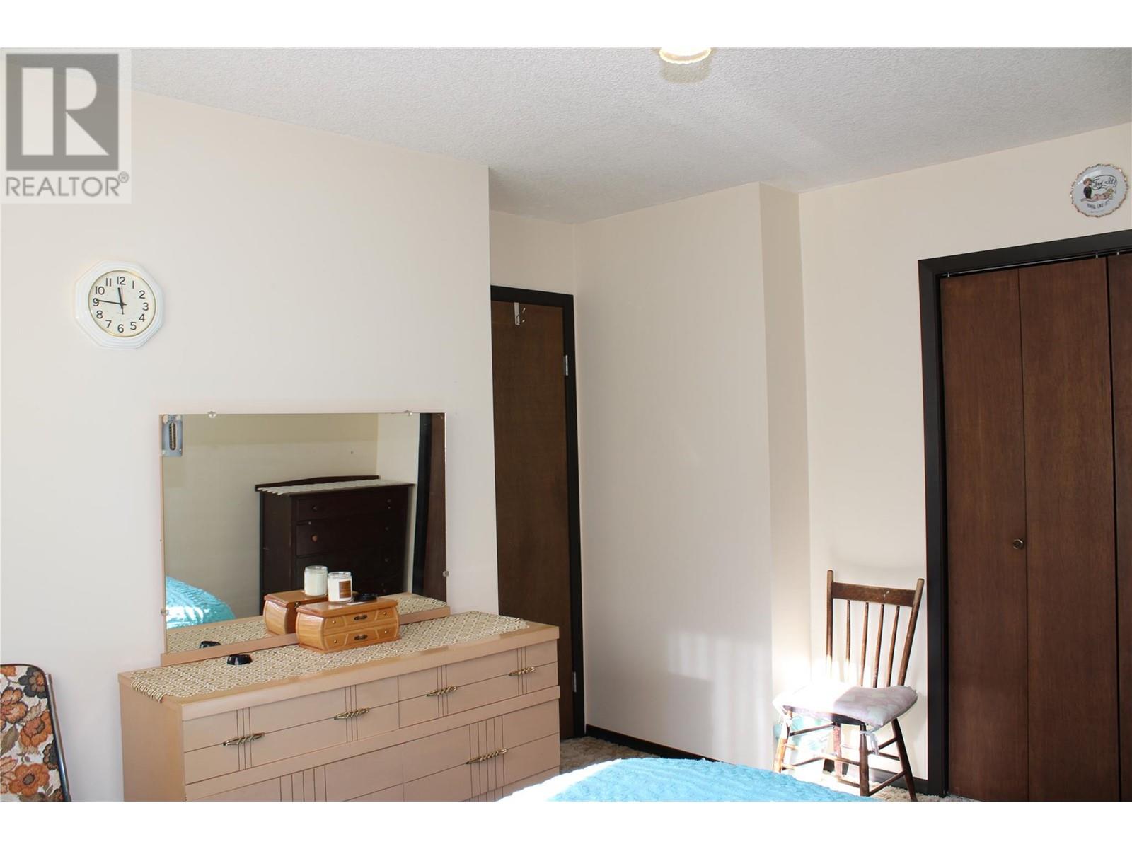 6915 Kimoff Road, Appledale, British Columbia  V0G 2J0 - Photo 12 - 10339532