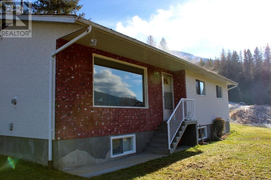 Property at 6915 KIMOFF Road image 3