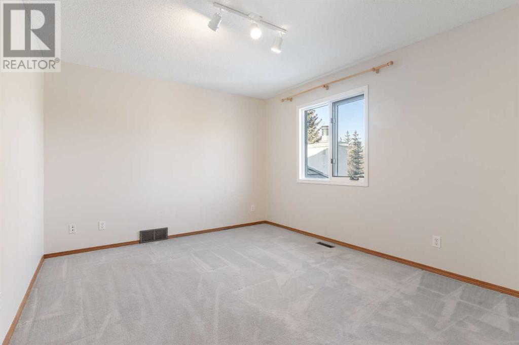 100 Anatapi Lane Sw, Calgary, Alberta  T3H 4G4 - Photo 31 - A2190785