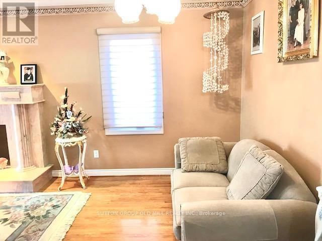 Property at 103 BENJAMIN DRIVE image 5