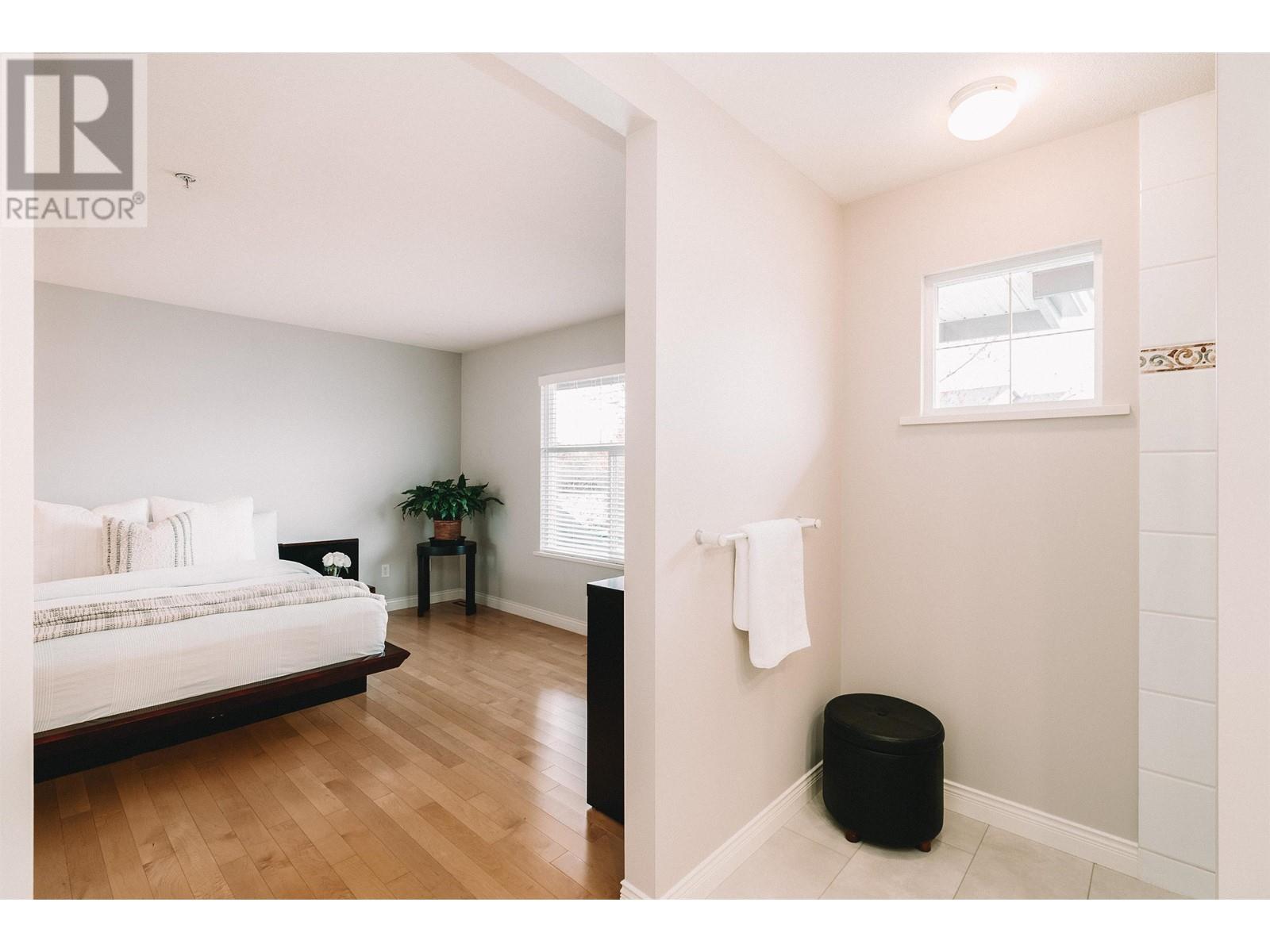 11876 Springdale Drive, Pitt Meadows, British Columbia  V3Y 2S6 - Photo 31 - R2979214