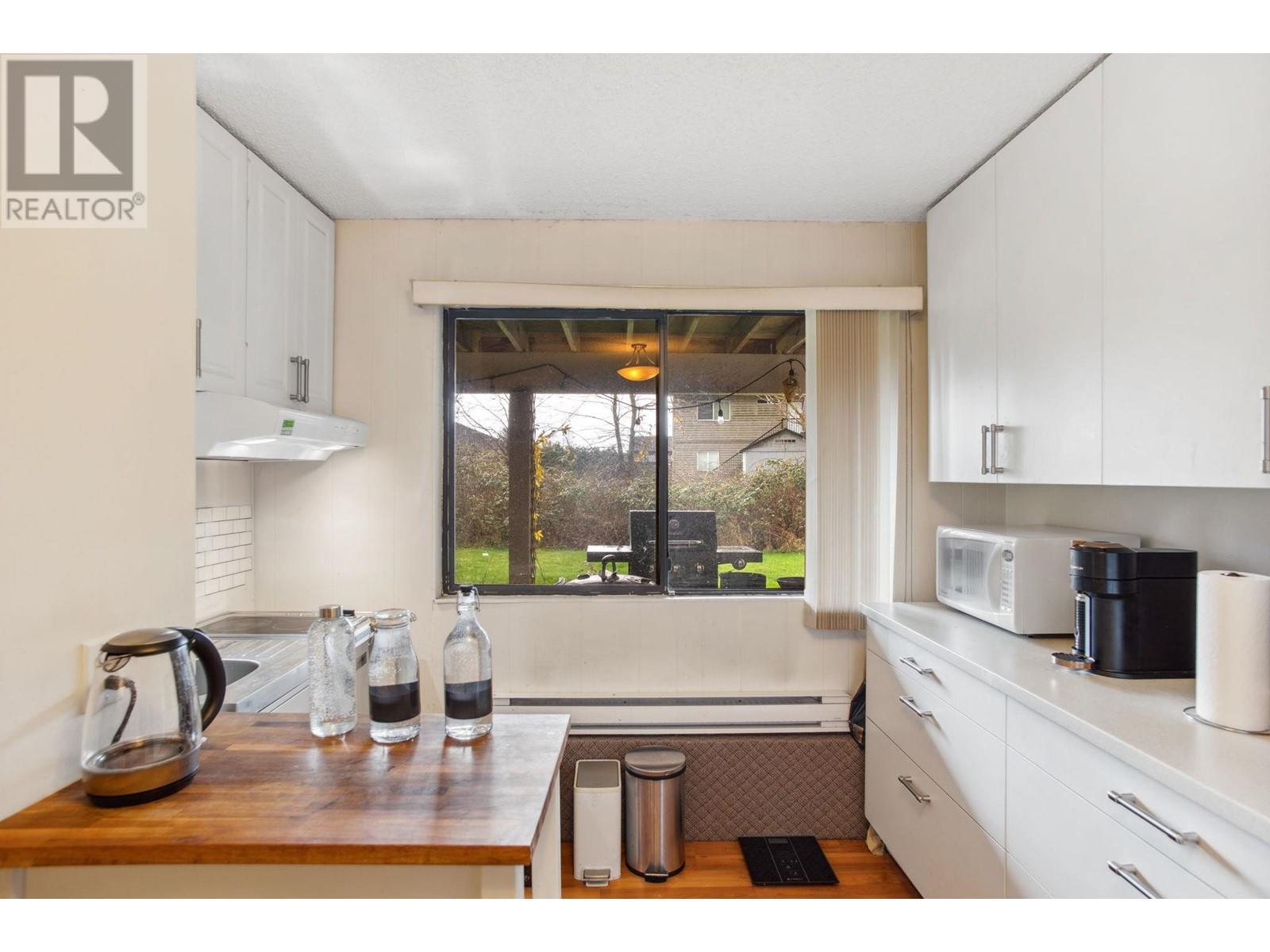 Listing Picture 25 of 40 : 4142 STAULO CRESCENT, Vancouver / 溫哥華 - 魯藝地產 Yvonne Lu Group - MLS Medallion Club Member