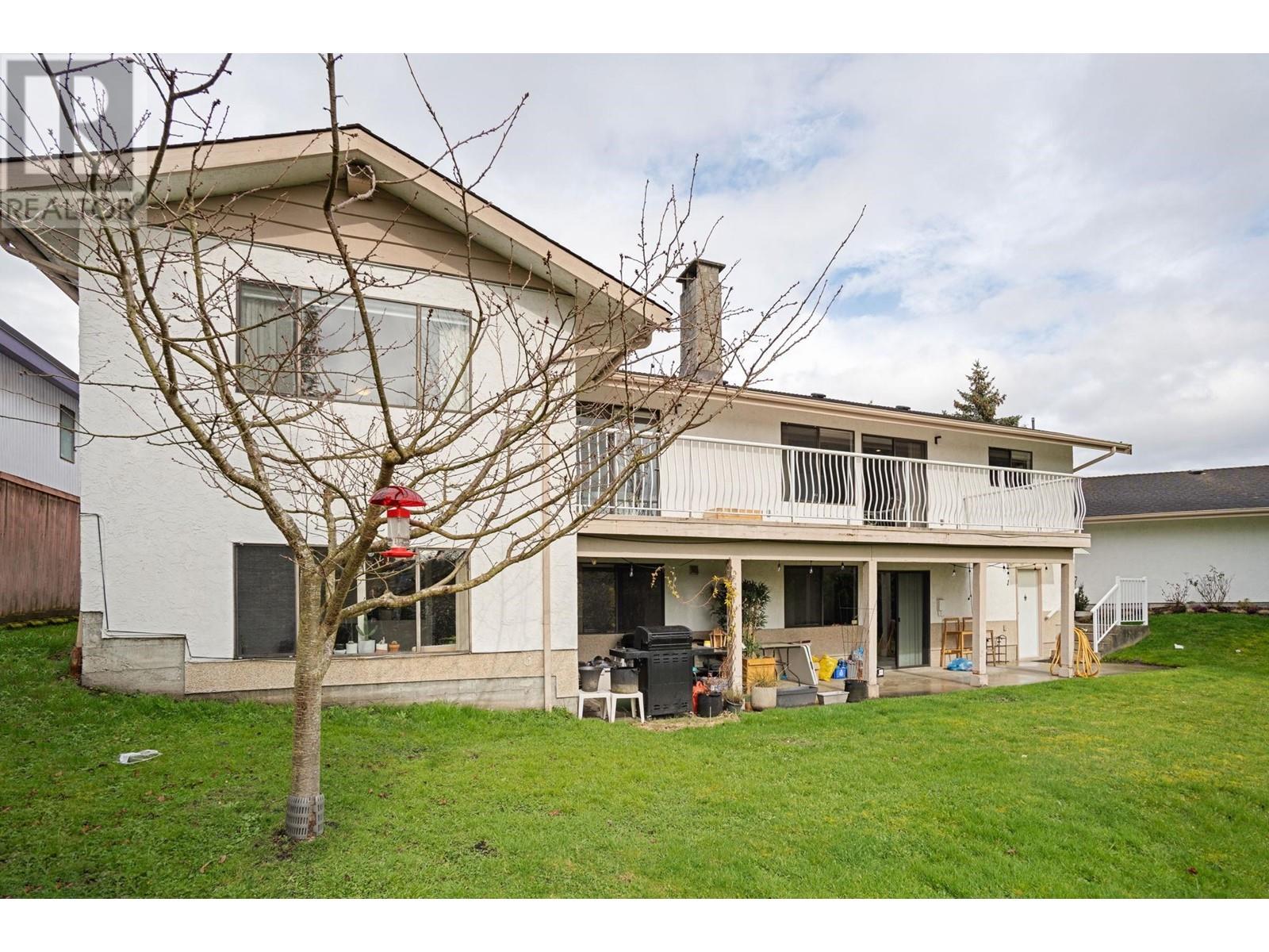 Listing Picture 36 of 40 : 4142 STAULO CRESCENT, Vancouver / 溫哥華 - 魯藝地產 Yvonne Lu Group - MLS Medallion Club Member