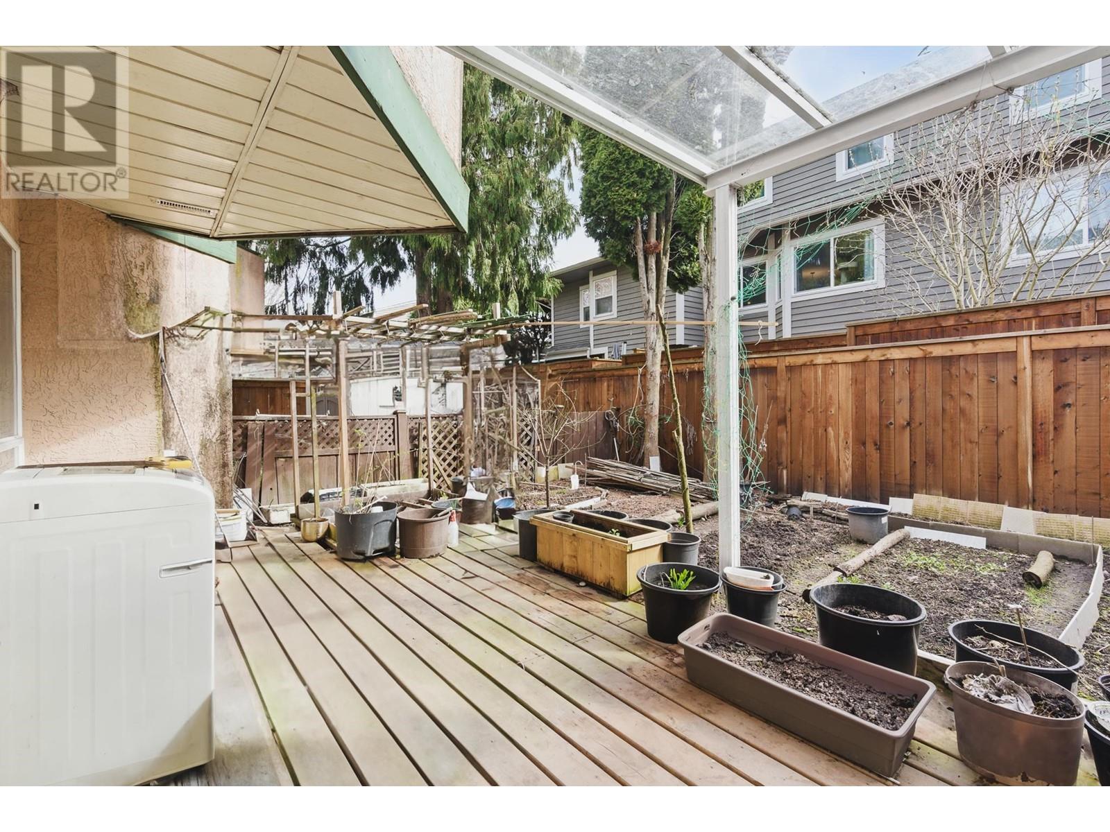 Listing Picture 18 of 23 : 8 6840 LYNAS LANE, Richmond / 烈治文 - 魯藝地產 Yvonne Lu Group - MLS Medallion Club Member