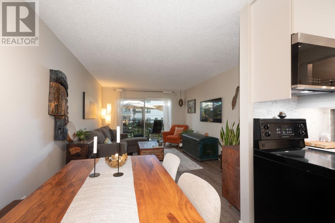 305 1550 Chesterfield Avenue, North Vancouver, British Columbia  V7M 2N6 - Photo 4 - R2979535