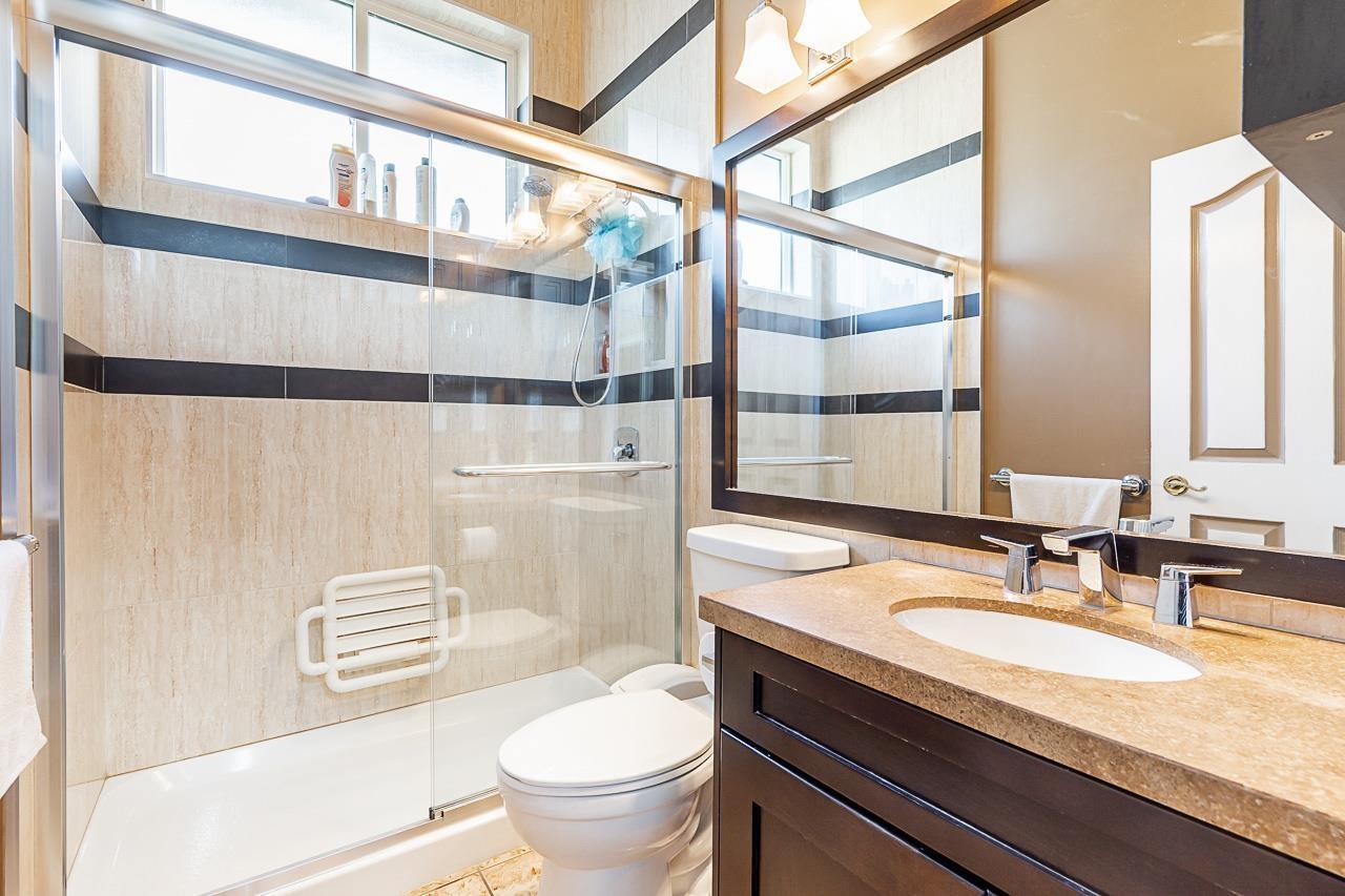 14339 82b Avenue, Surrey, British Columbia  V3W 0J4 - Photo 10 - R2980113