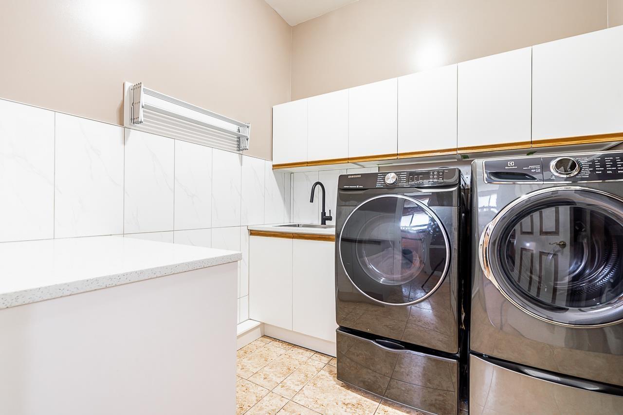 14339 82b Avenue, Surrey, British Columbia  V3W 0J4 - Photo 11 - R2980113