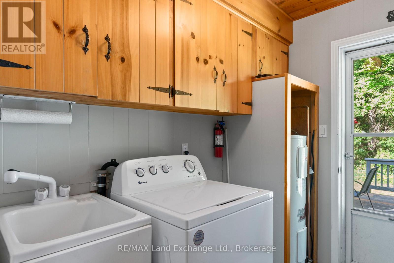 7 Jay Street, Saugeen Shores, Ontario  N0H 2C5 - Photo 25 - X12030602