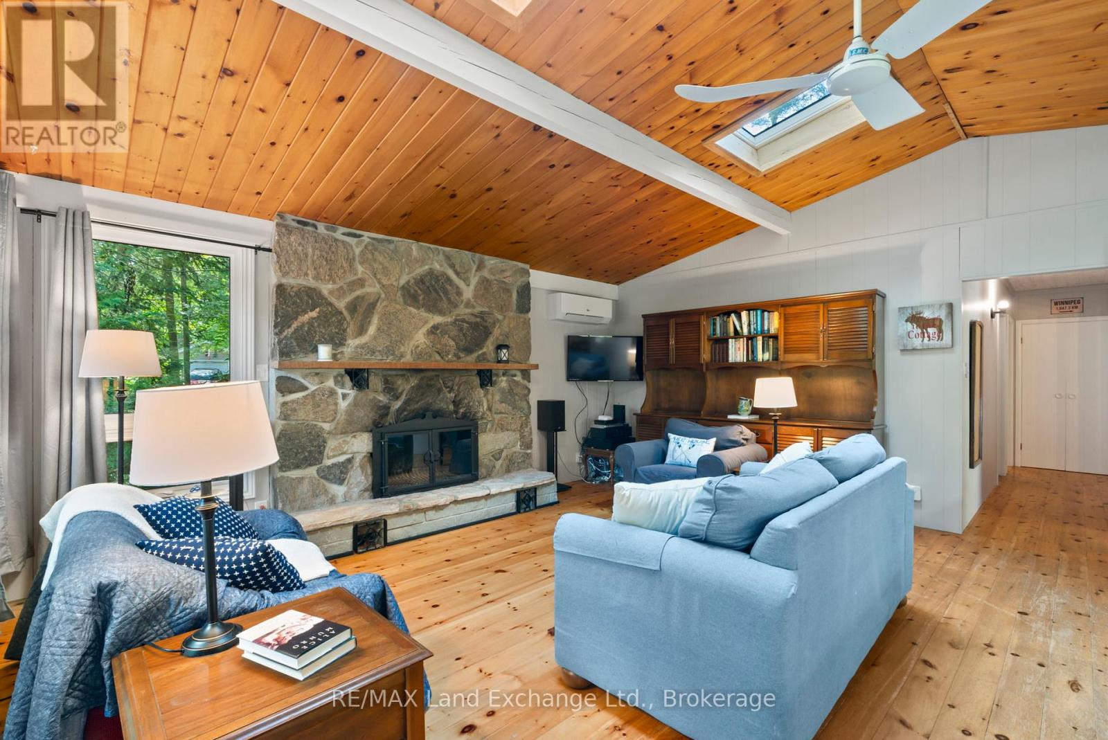 7 Jay Street, Saugeen Shores, Ontario  N0H 2C5 - Photo 5 - X12030602