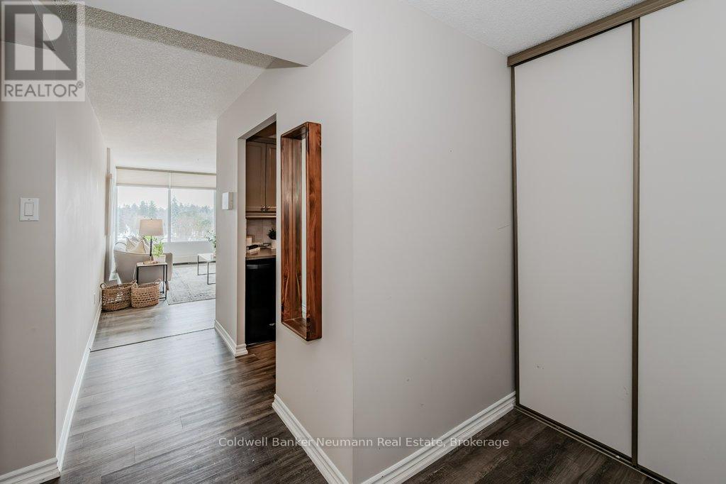 Property at 812 - 23 WOODLAWN ROAD E image 5