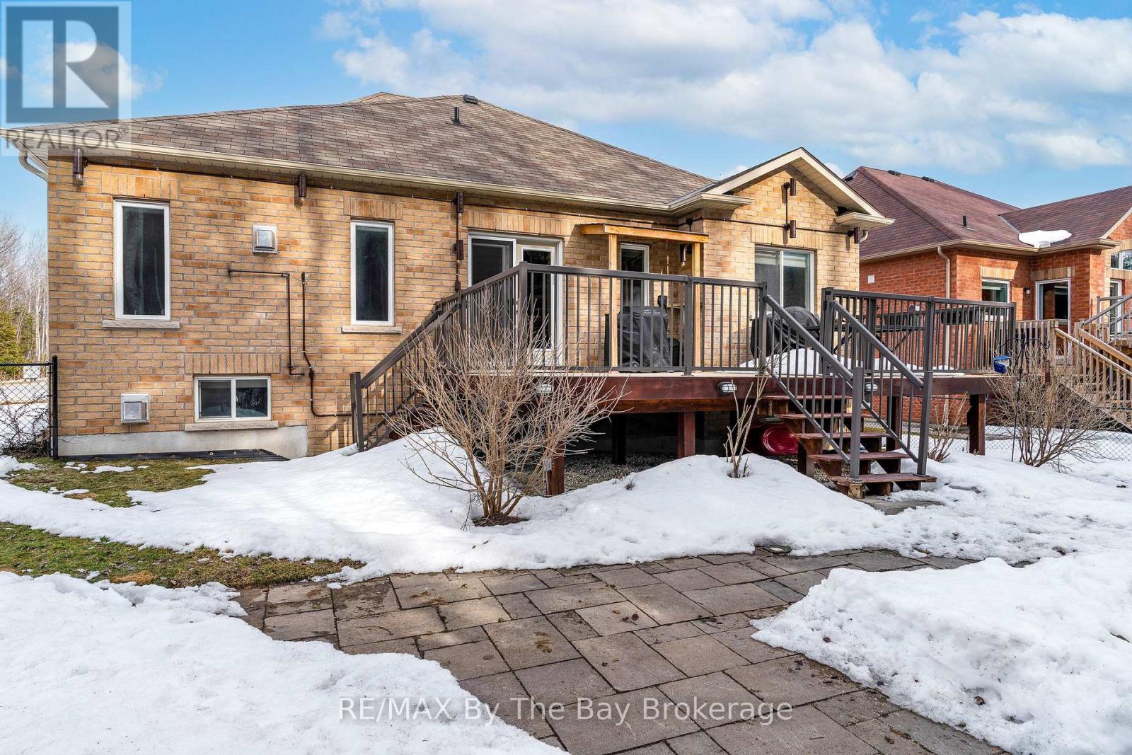 35 Falvo Street, Wasaga Beach, Ontario  L9Z 0G8 - Photo 45 - S12030612