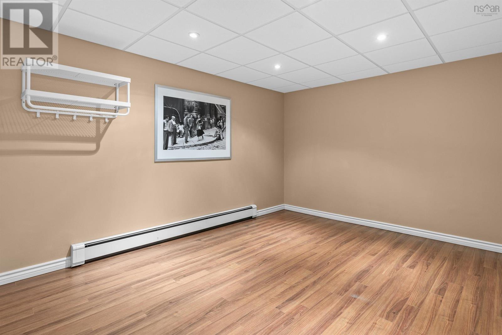 12 Mount Royal Court, Dartmouth, Nova Scotia  B3A 4R5 - Photo 40 - 202505330