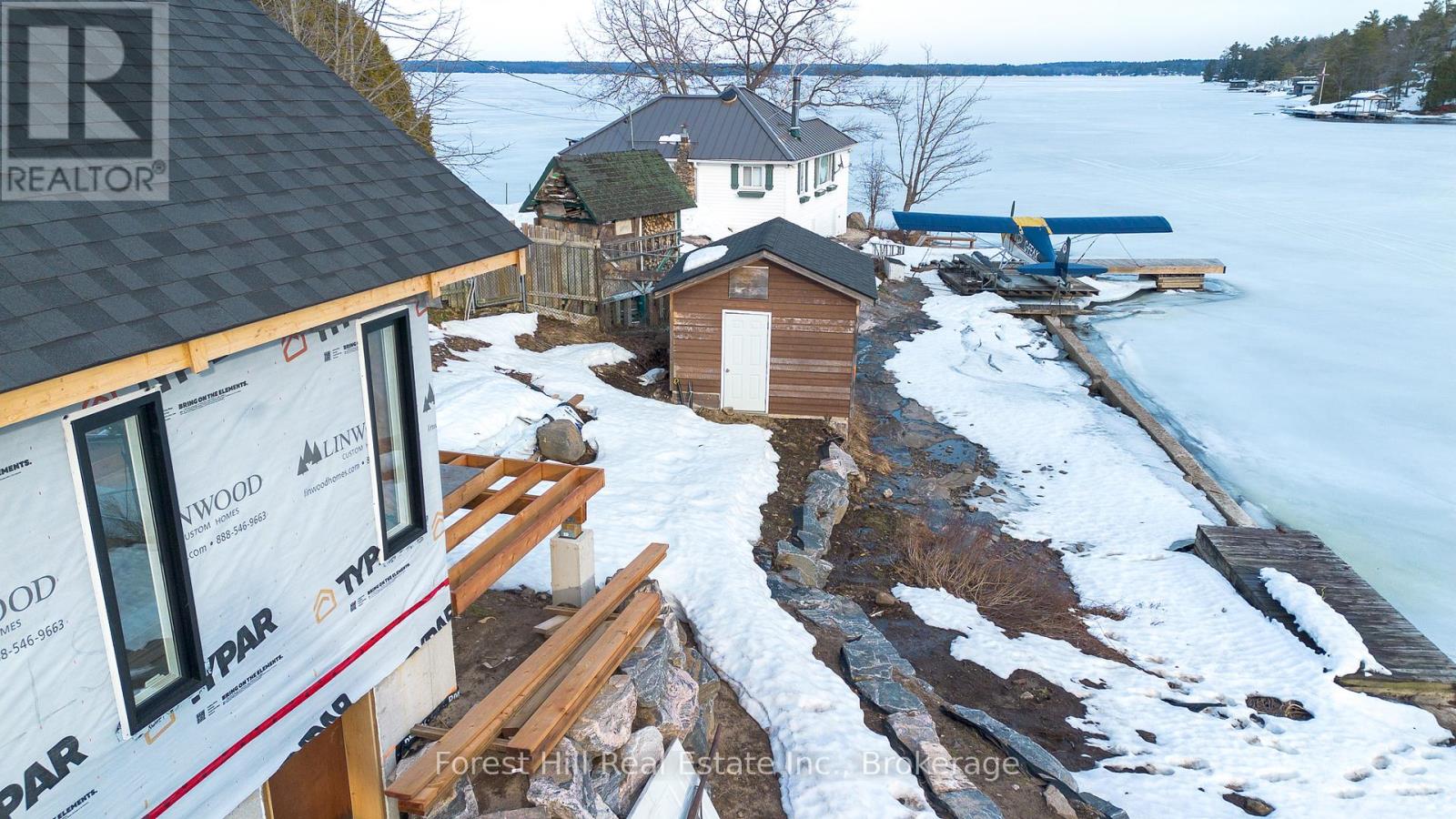 1111 Lakeshore Drive, Gravenhurst, Ontario  P1P 1R2 - Photo 16 - X12030626