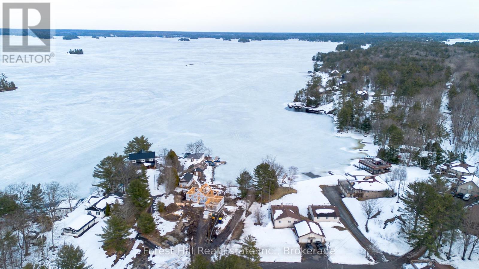 1111 Lakeshore Drive, Gravenhurst, Ontario  P1P 1R2 - Photo 23 - X12030626