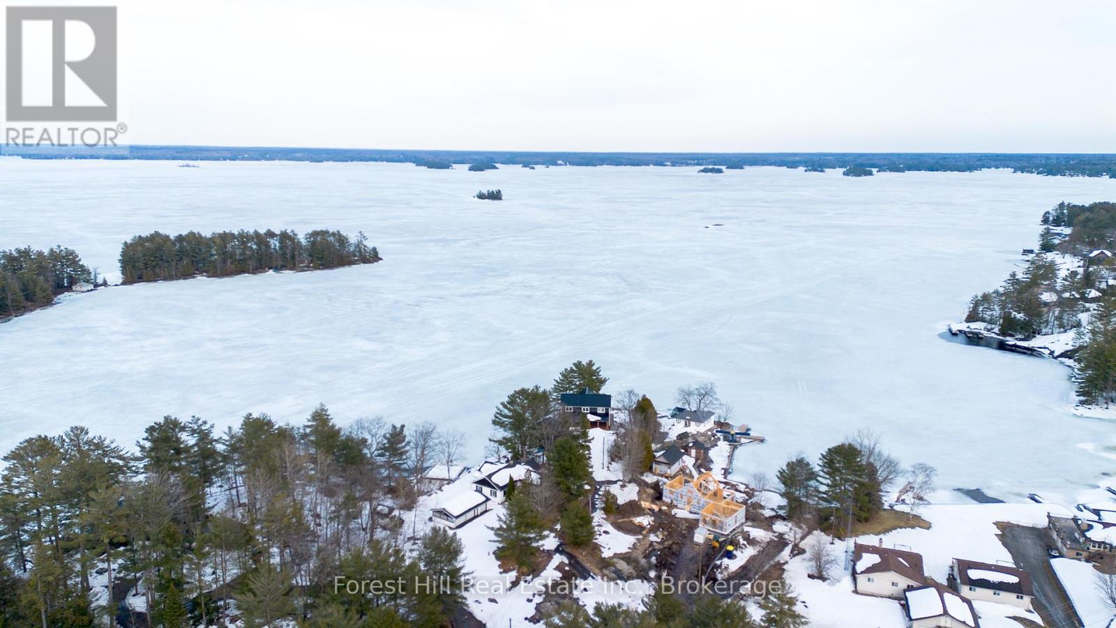 1111 Lakeshore Drive, Gravenhurst, Ontario  P1P 1R2 - Photo 24 - X12030626