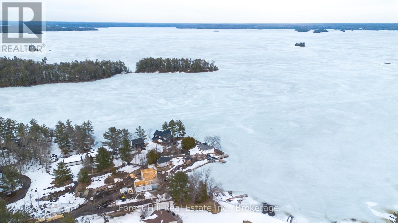 1111 Lakeshore Drive, Gravenhurst, Ontario  P1P 1R2 - Photo 26 - X12030626