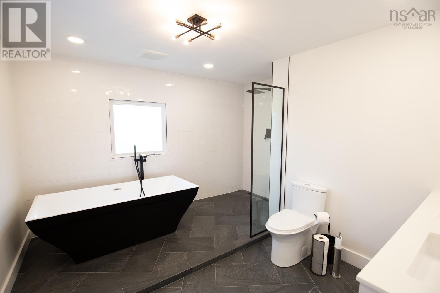 105 Smith Avenue, Truro, Nova Scotia  B2N 1C6 - Photo 16 - 202503987