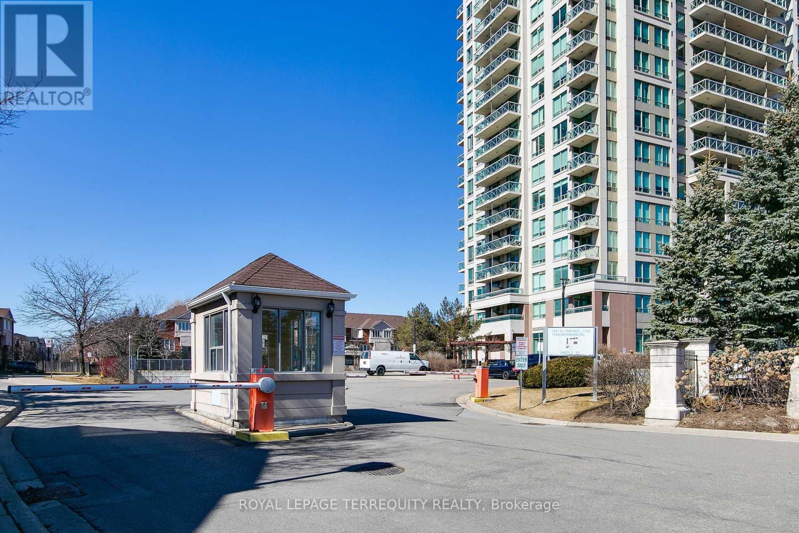 Property at 809 - 1359 RATHBURN ROAD E image 3