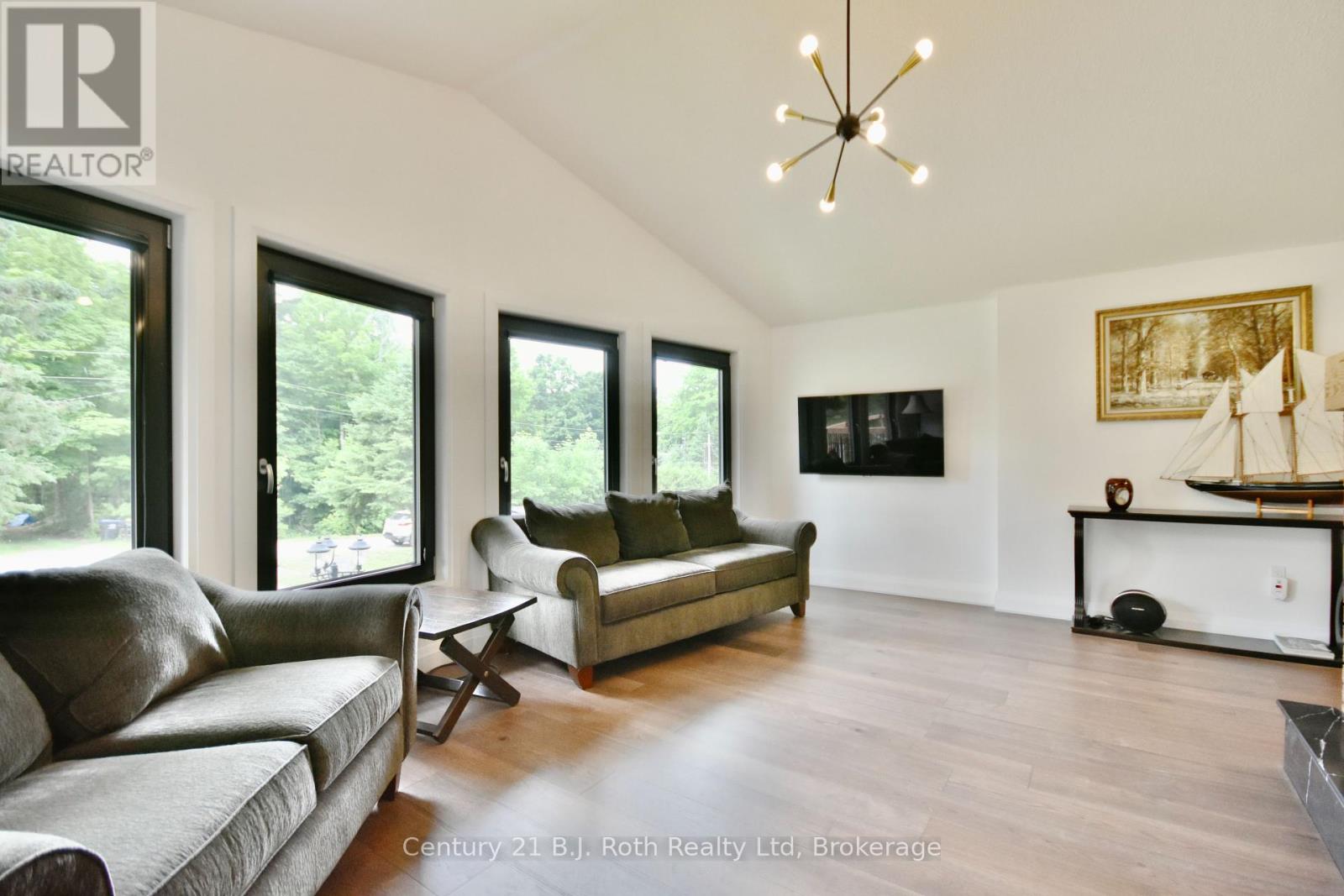 26 Glen Cedar Drive, Tiny, Ontario  L9M 0H8 - Photo 8 - S12030642