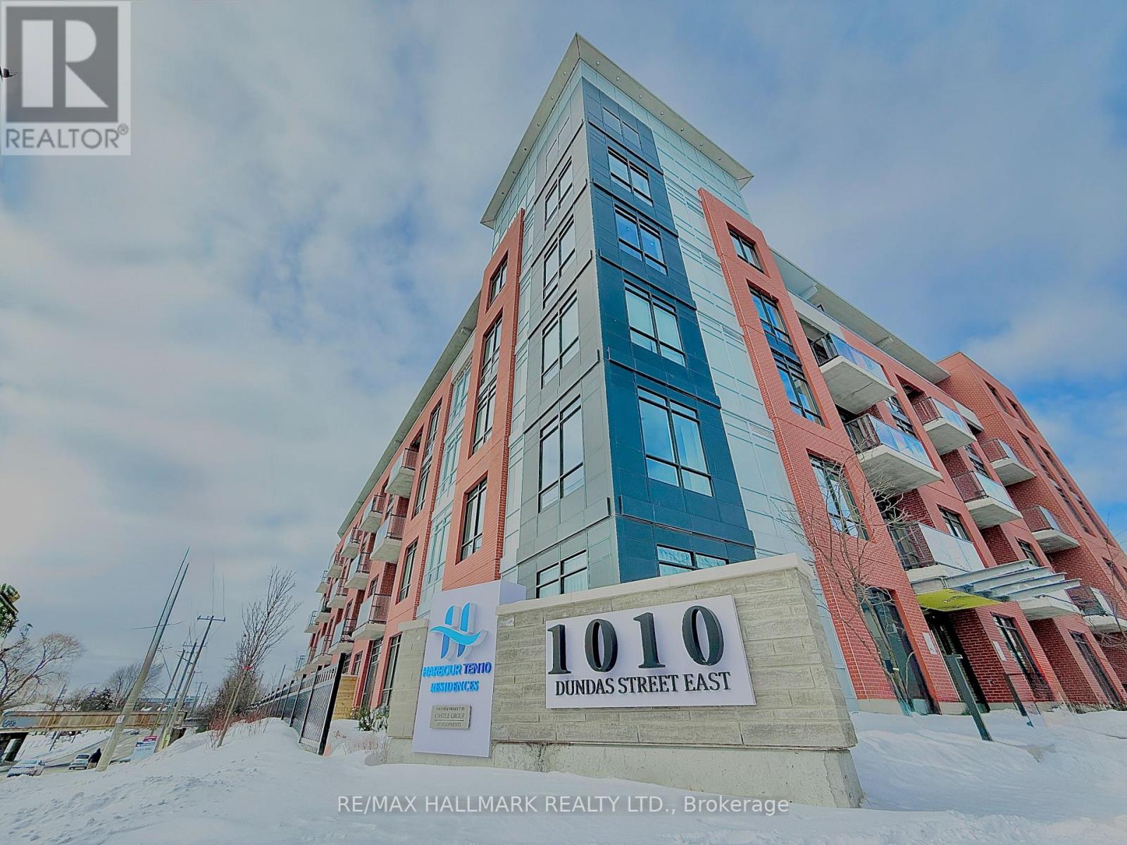 Property at PH12 - 1010 DUNDAS STREET E image 2