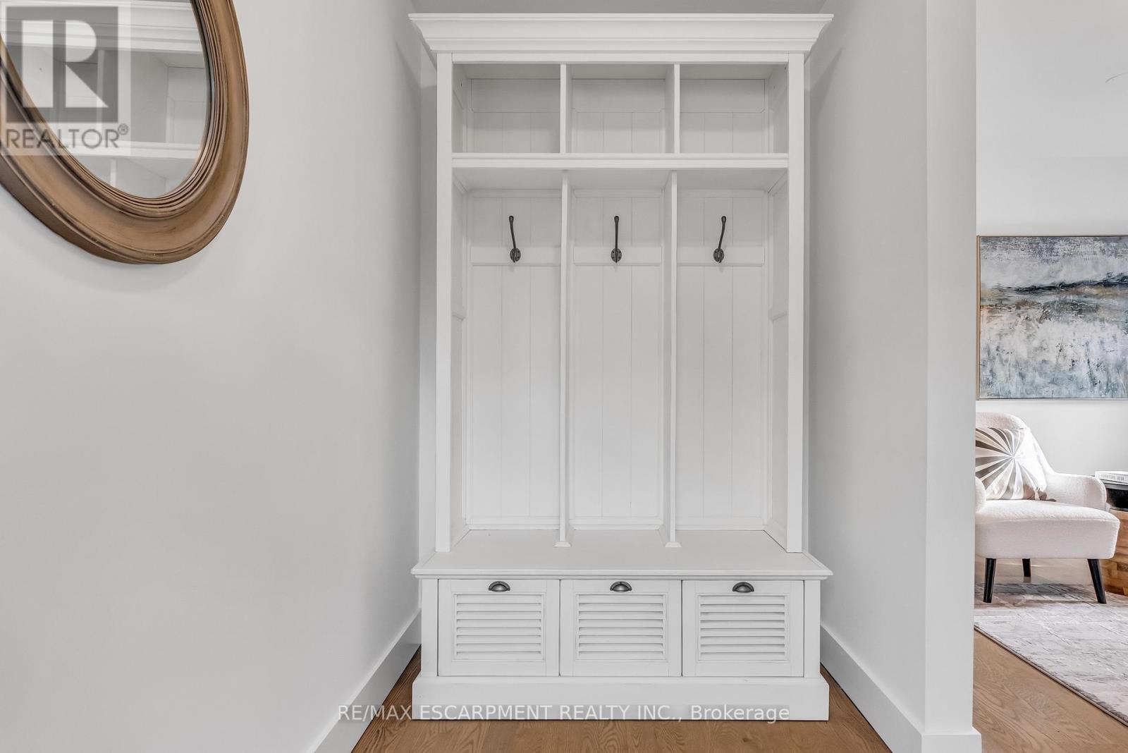 Property at 365 DELAWARE AVENUE image 3